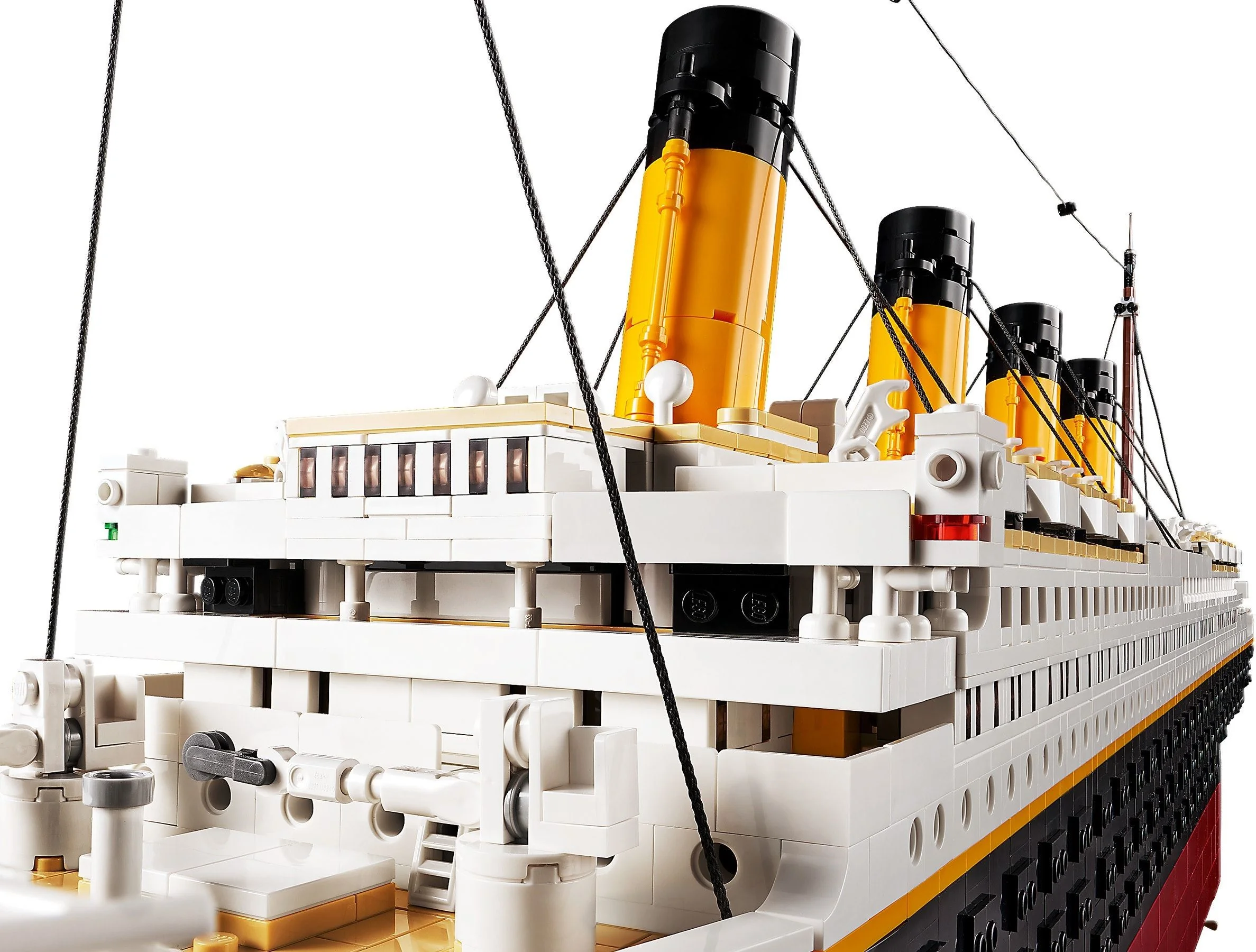 Lego Titanic - Thumbnail 13