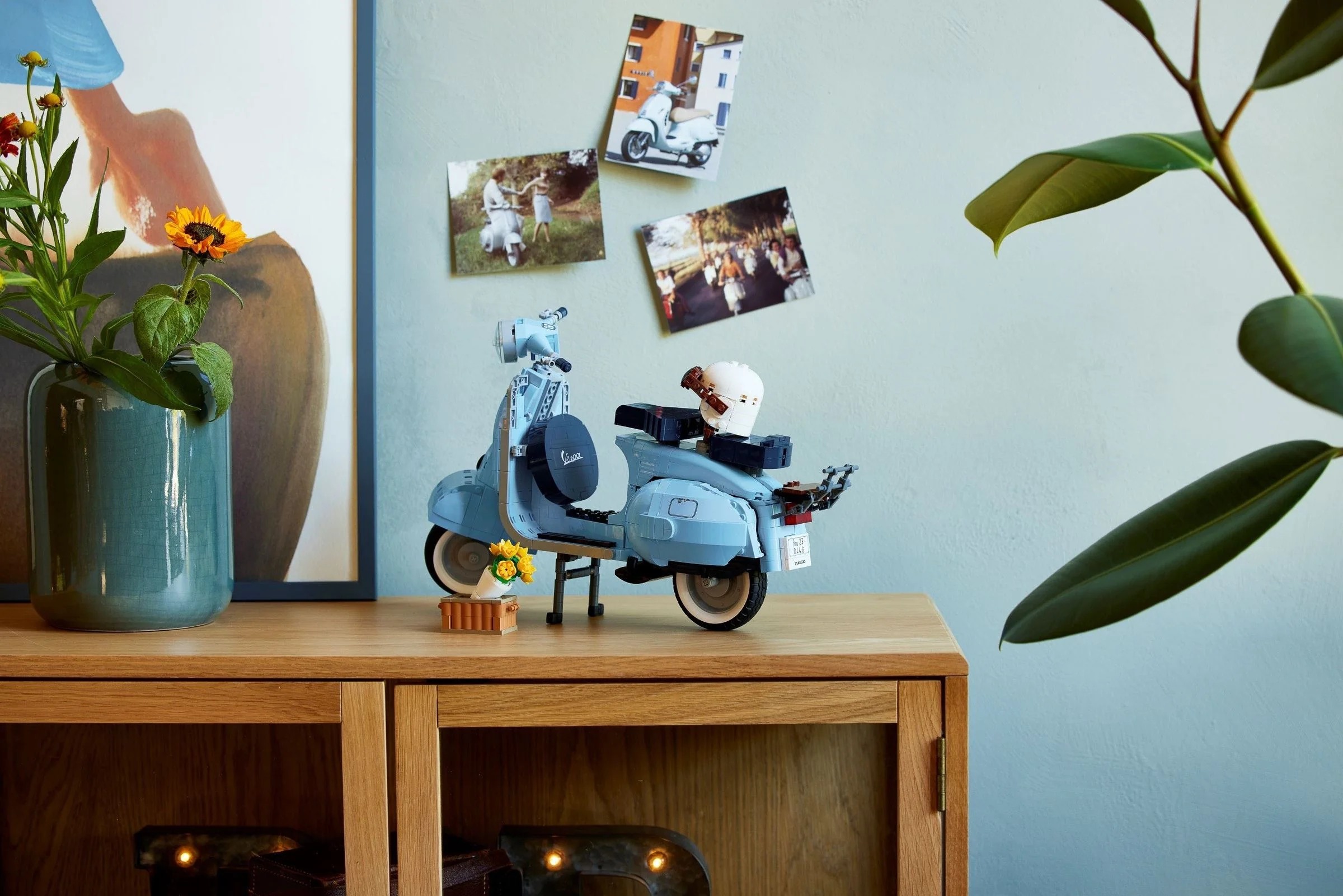 Vespa 125 - Thumbnail 2
