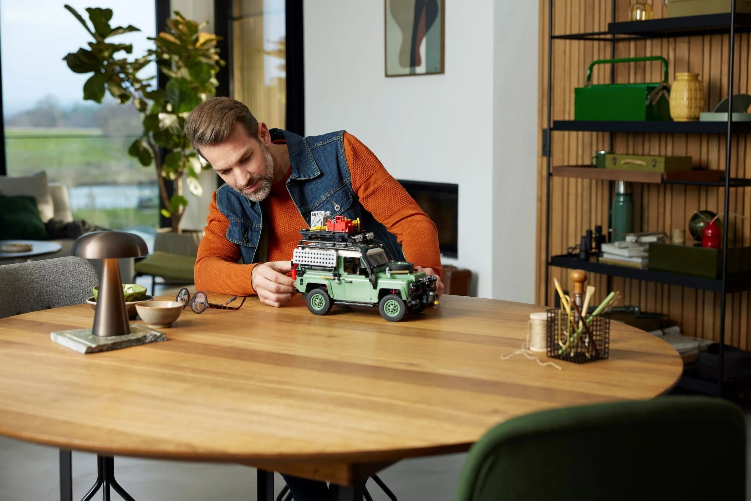 Klassischer Land Rover Defender 90 - Thumbnail 8