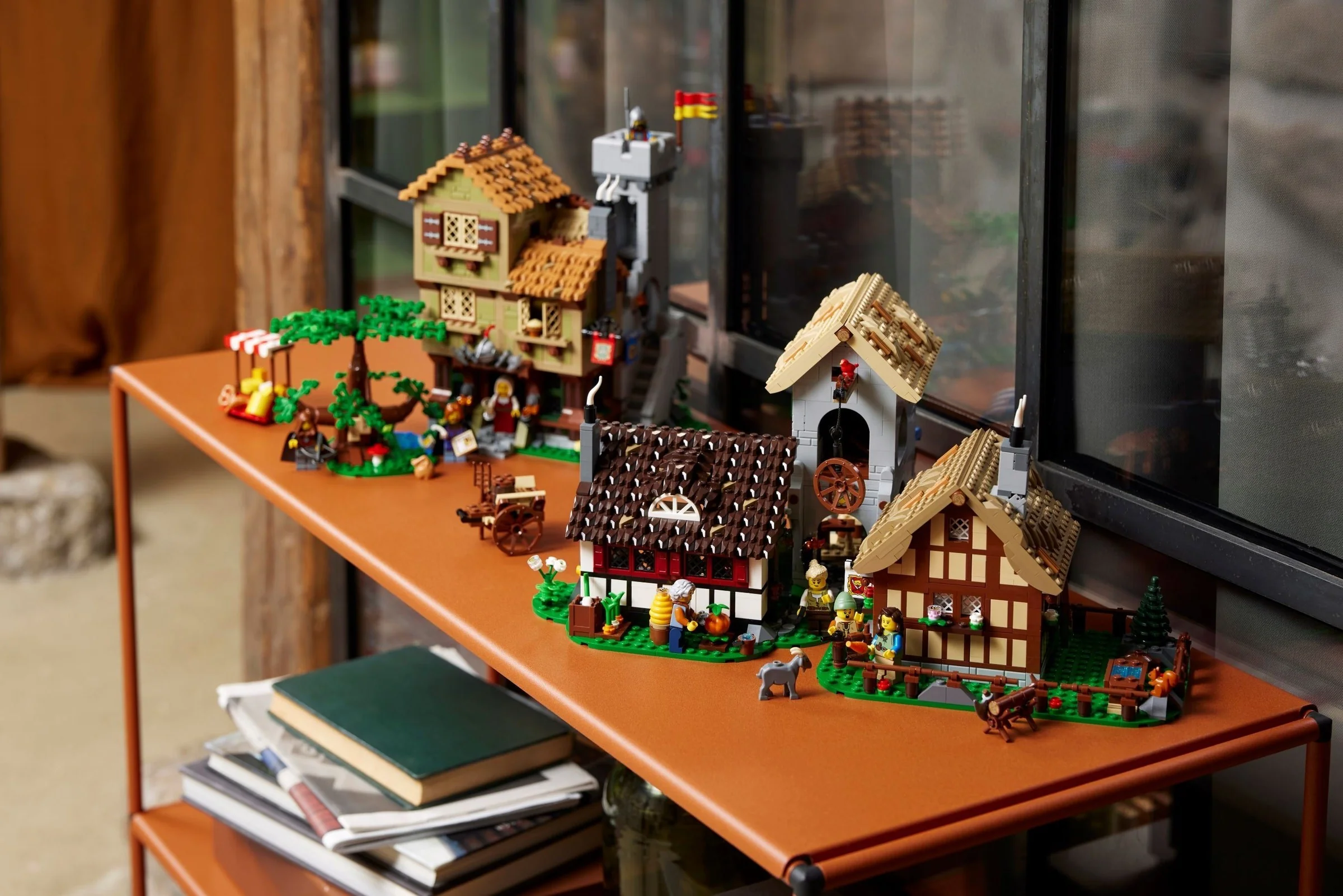 Mittelalterlicher Stadtplatz - Thumbnail 6