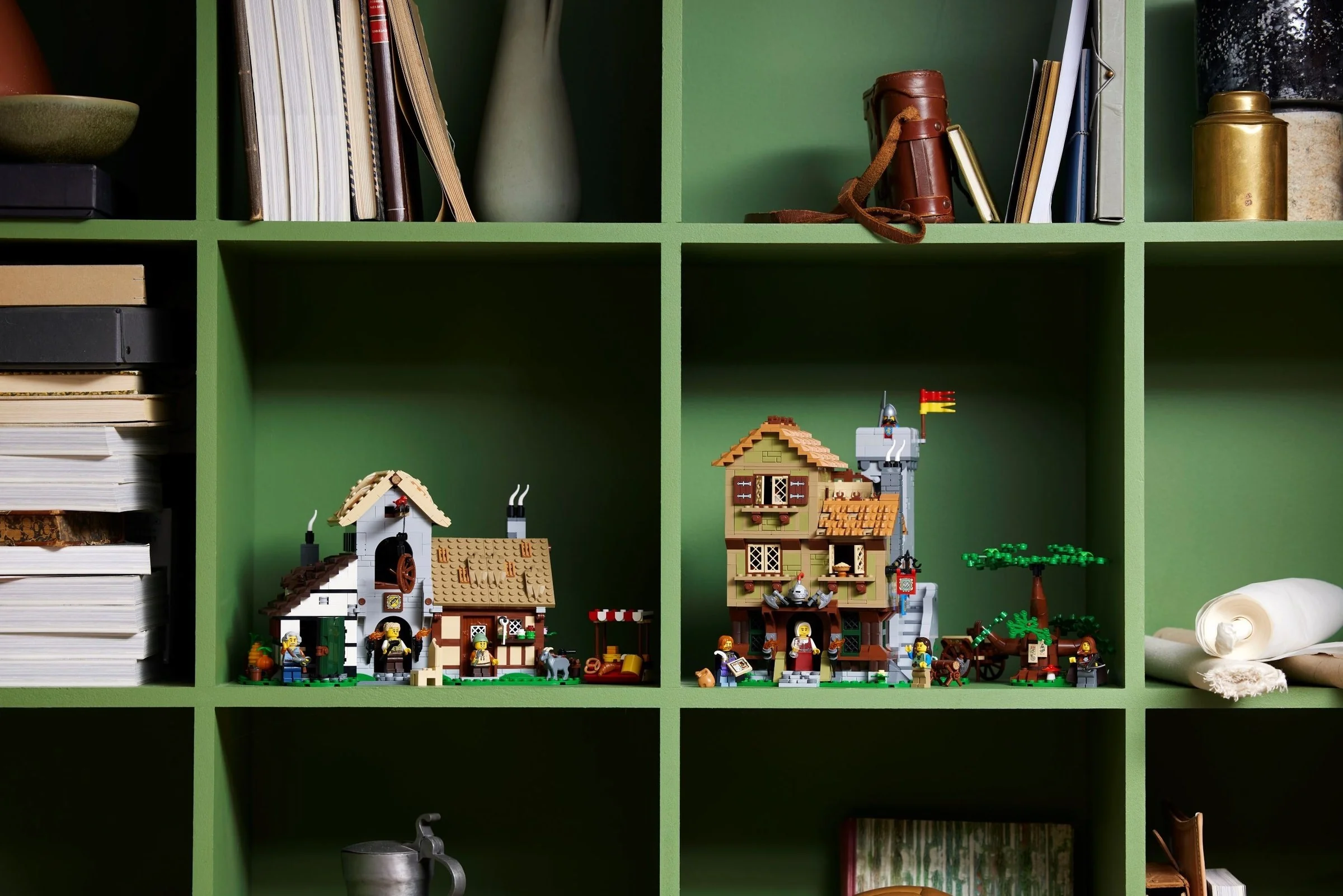 Mittelalterlicher Stadtplatz - Thumbnail 13