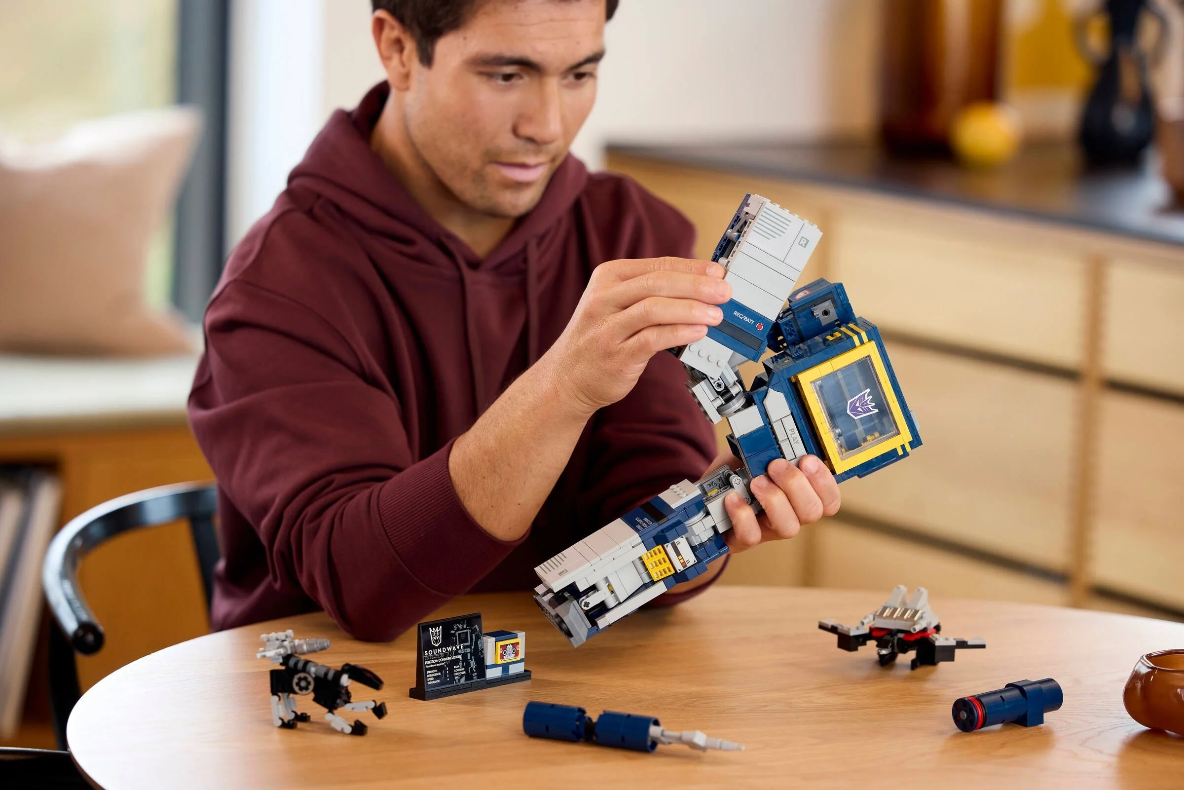 Transformers Soundwave - Thumbnail 3