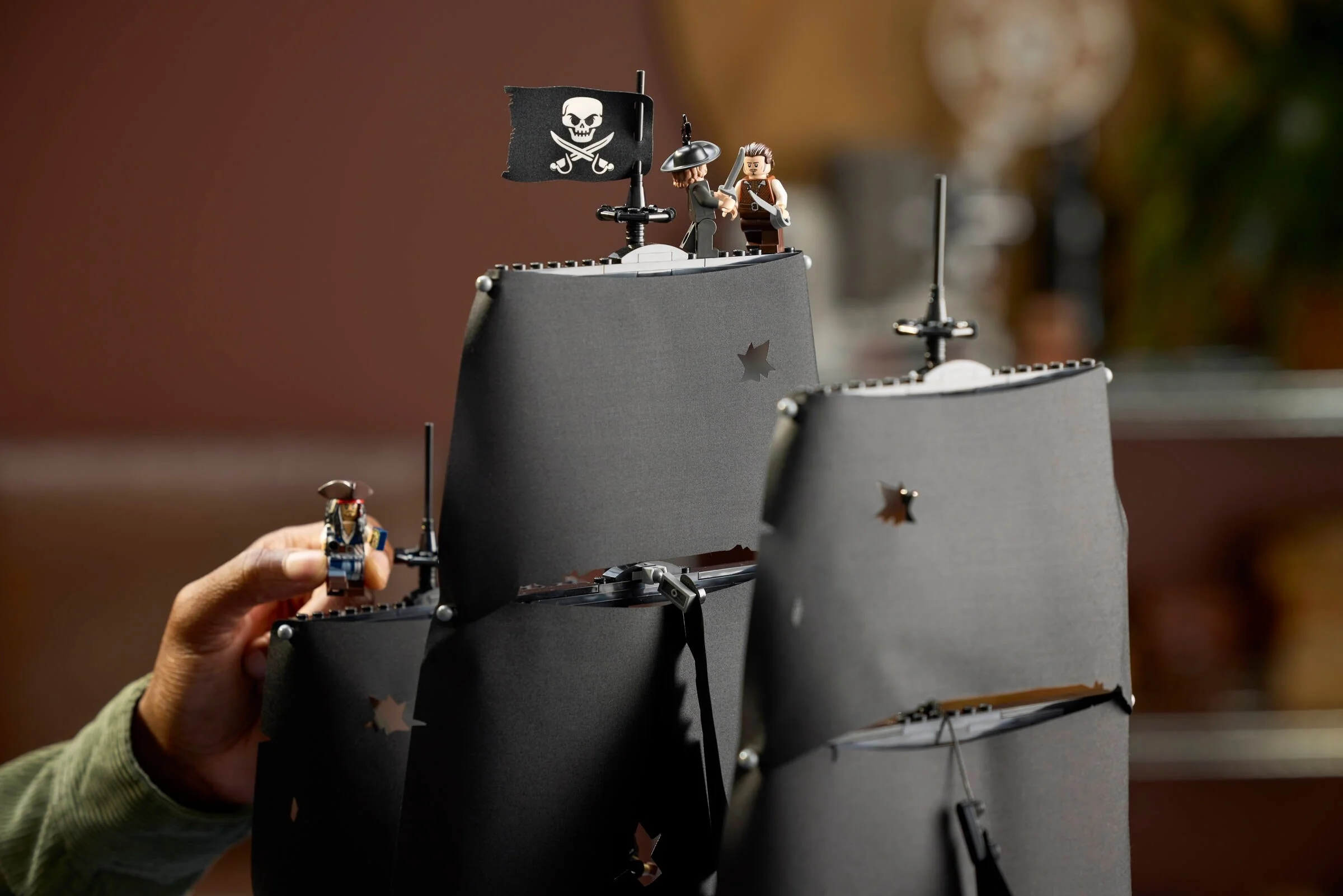 Captain Jack Sparrows Piratenschiff - Thumbnail 6