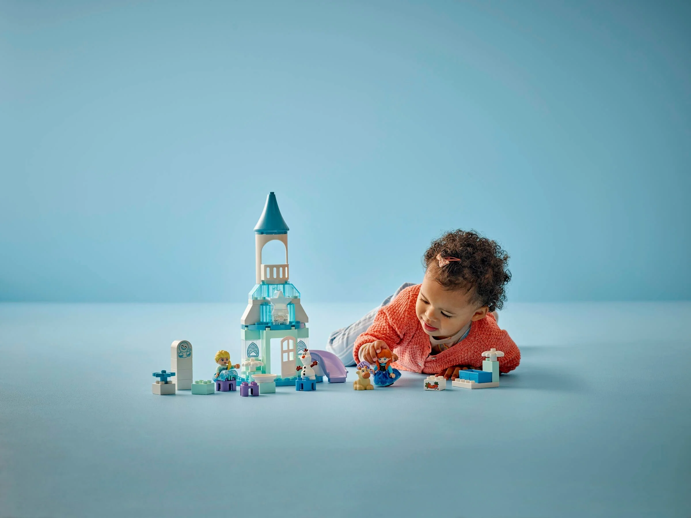 Annas und Elsas Party im Eispalast - Thumbnail 6