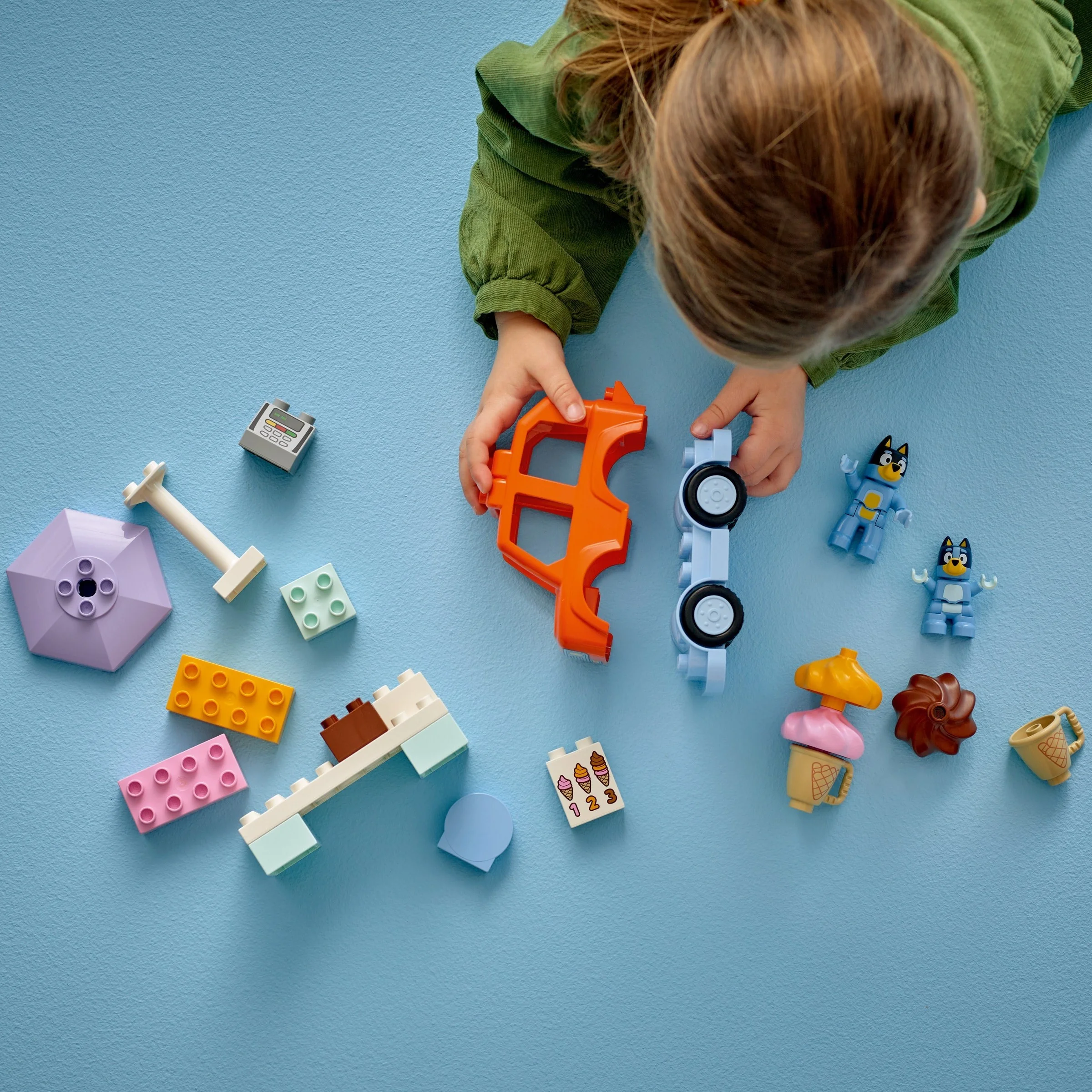 Ausflug zur Eisdiele mit Bluey - Thumbnail 2