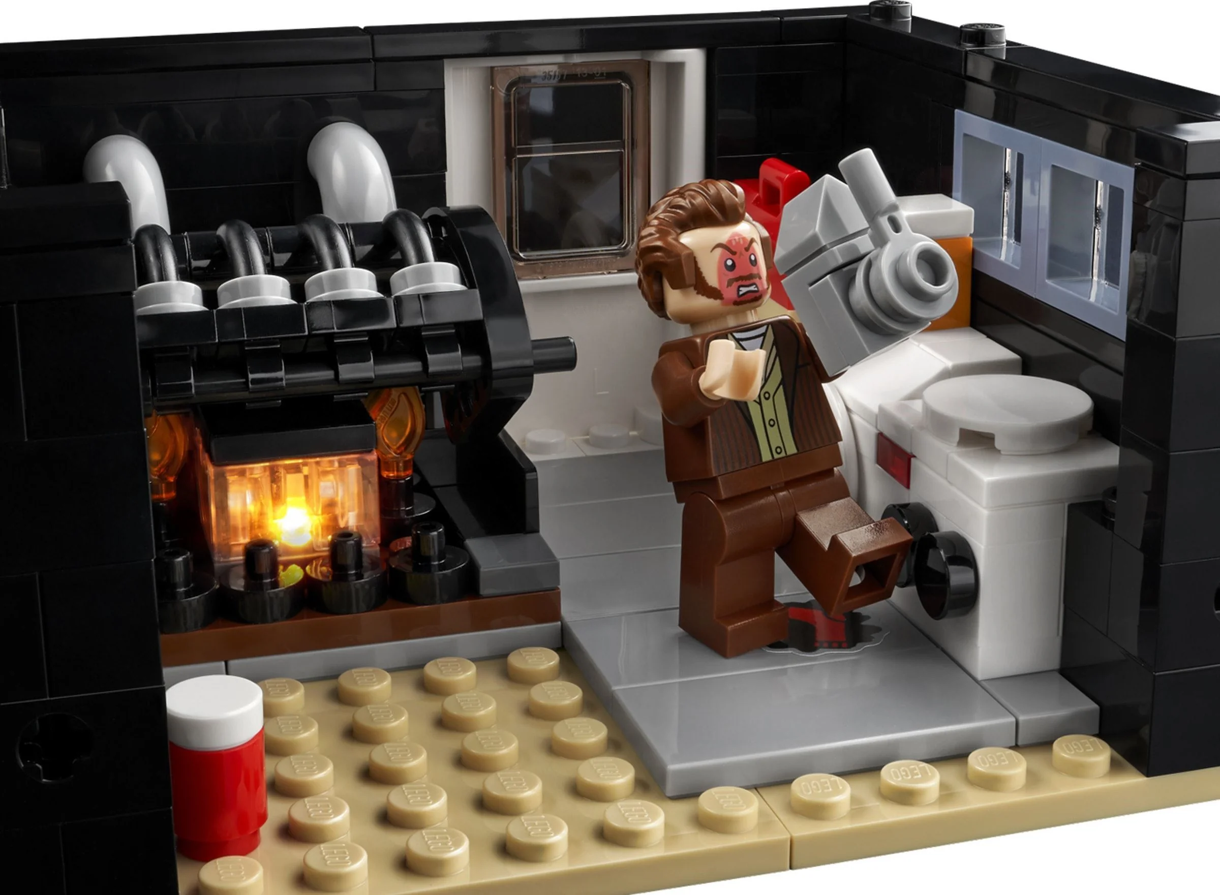 LEGO® Ideas Home Alone - Thumbnail 13