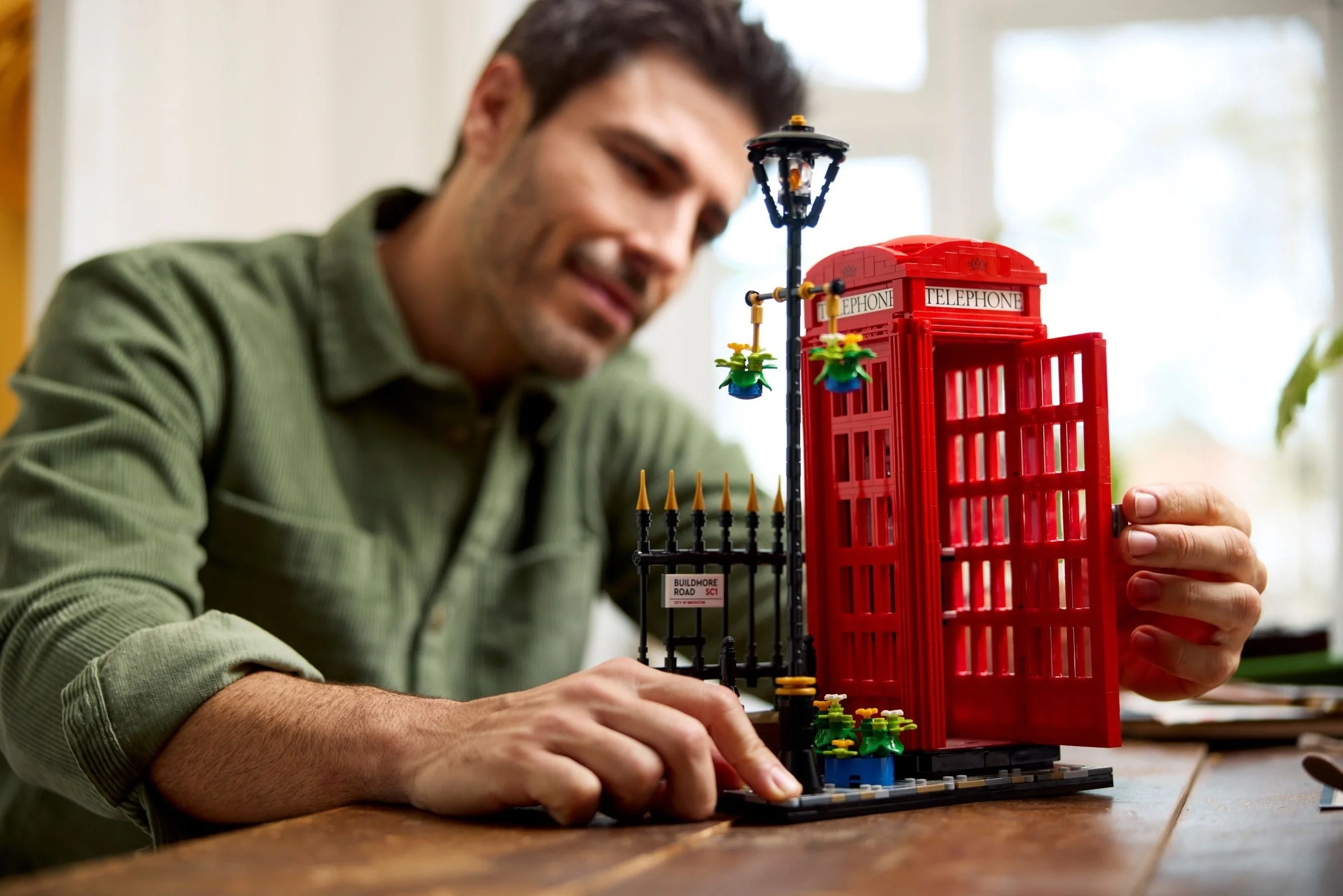 Rote Londoner Telefonzelle - Thumbnail 9