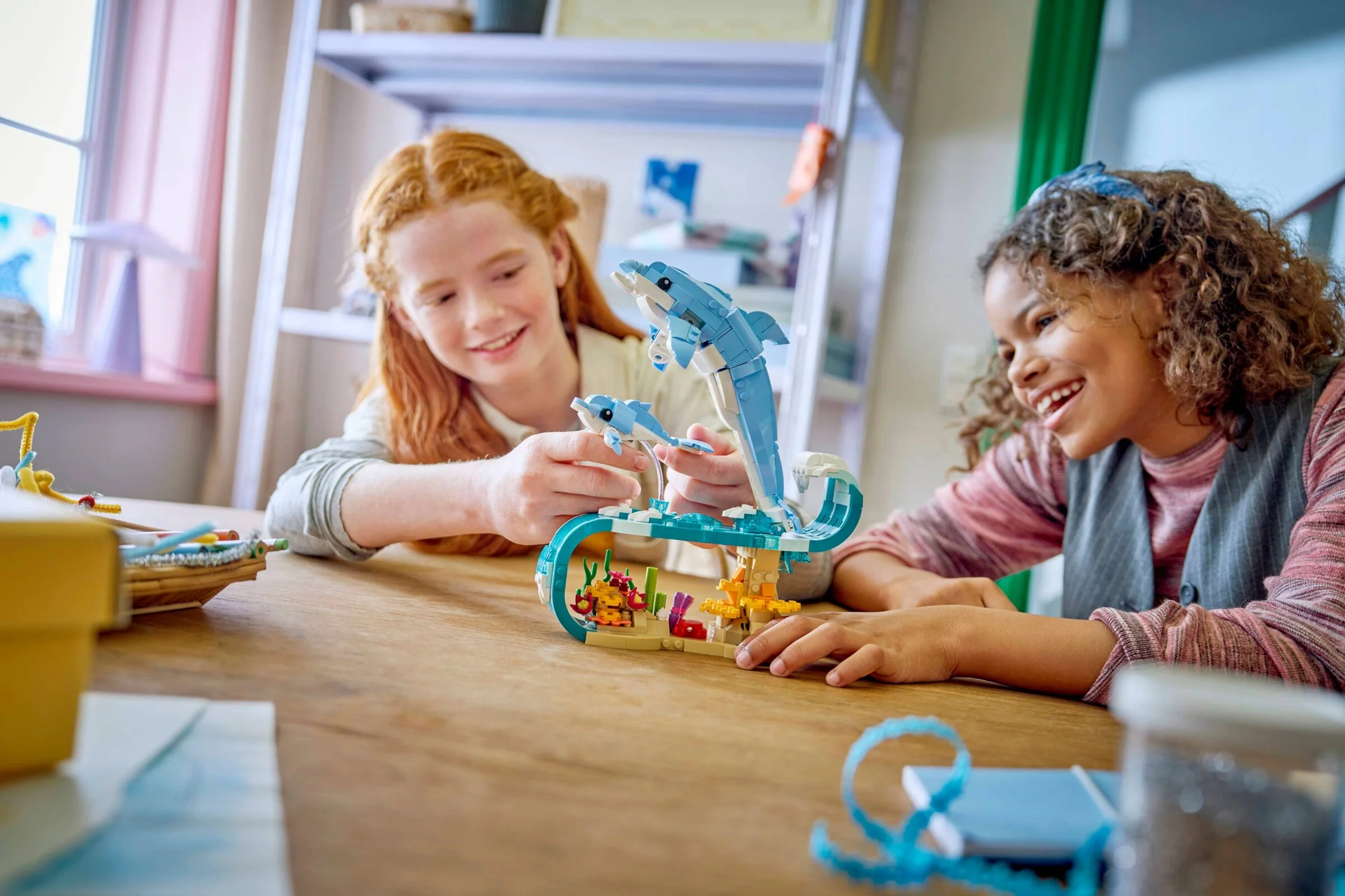 Sea Animals: Beautiful Dolphins - Thumbnail 9