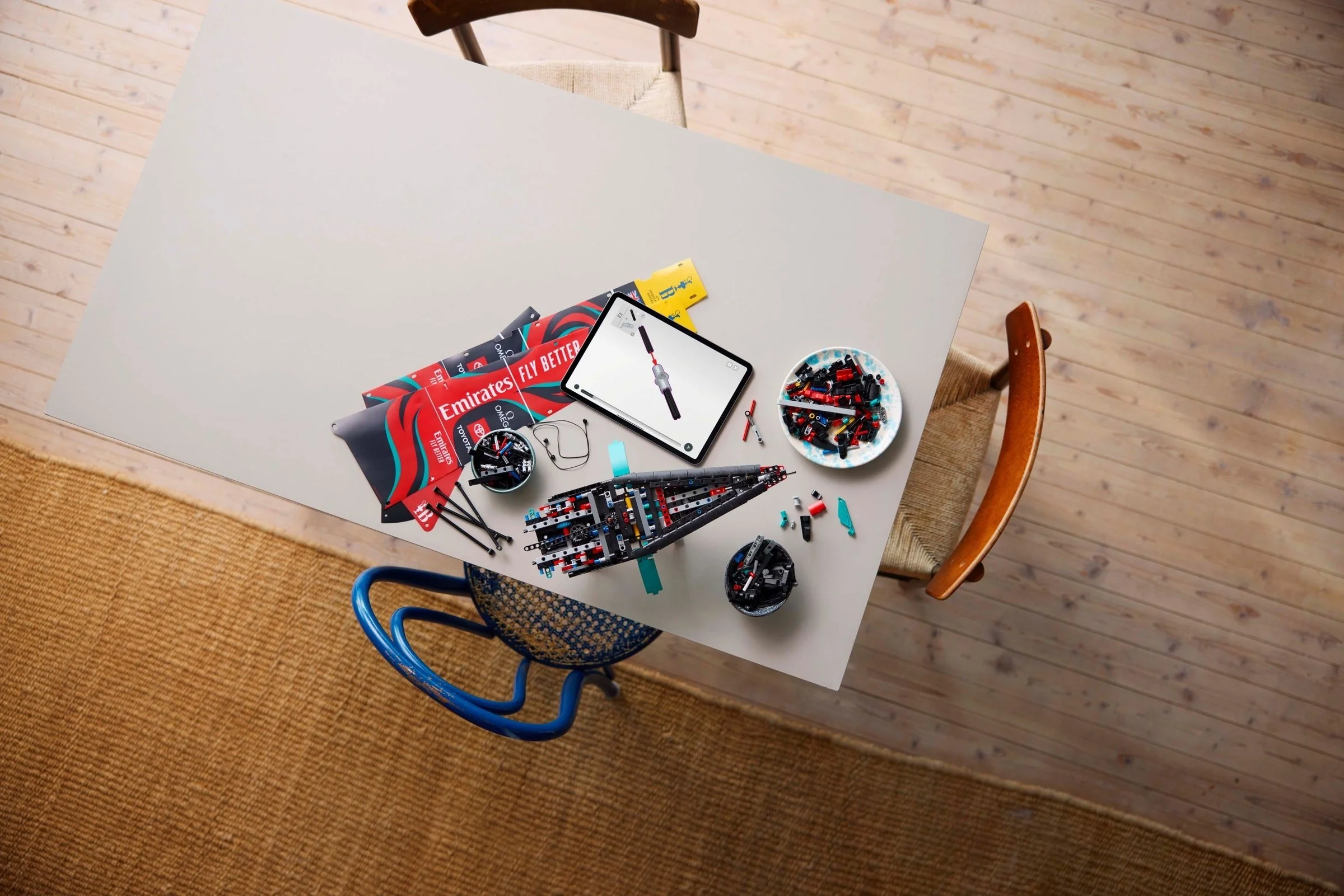 Emirates Team New Zealand AC75 Rennjacht - Thumbnail 3