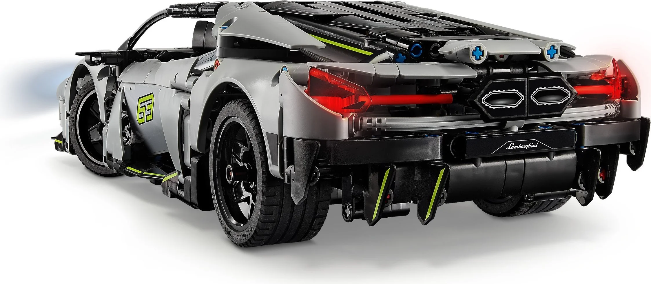 Lamborghini Revuelto Supersportwagen - Thumbnail 6
