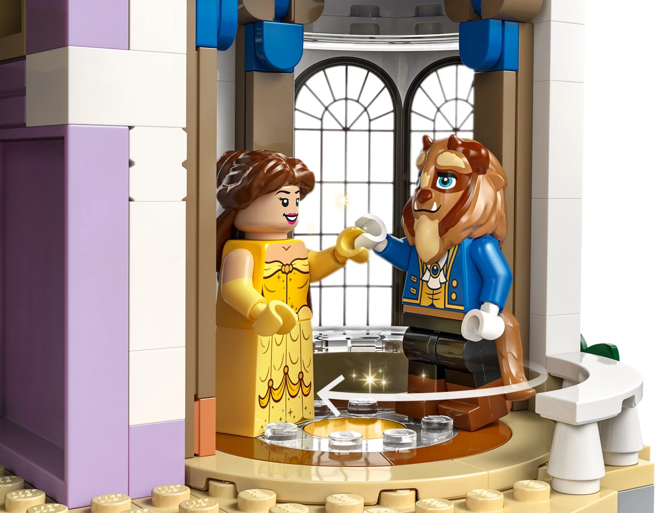 Das Schloss aus „Die Schöne und das Biest“ - Thumbnail 9