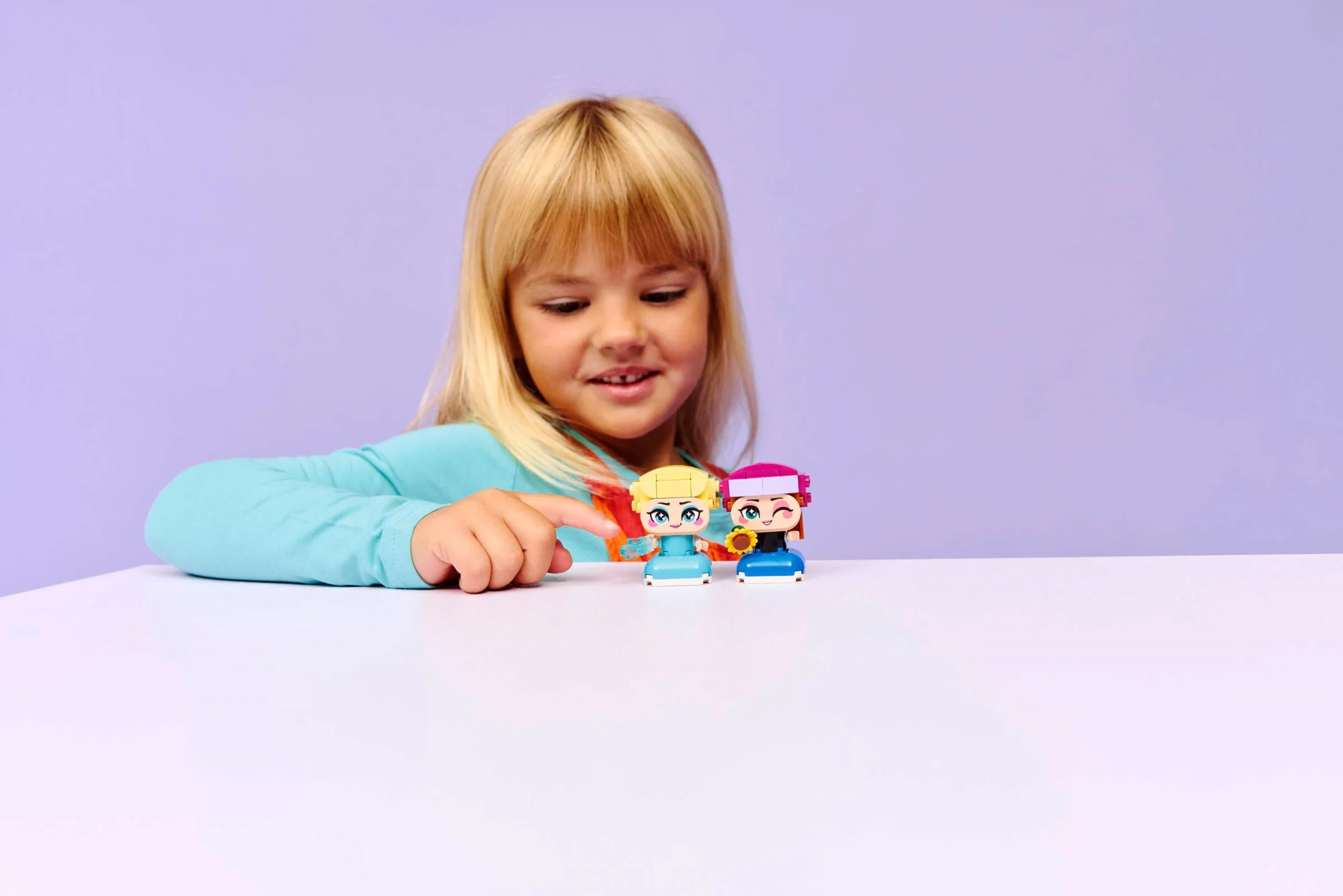 Mini Anna & Elsa - Thumbnail 2