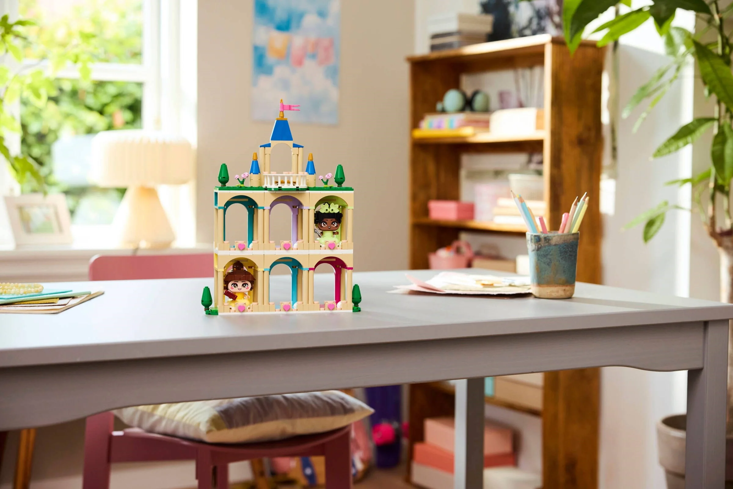 Mini Belle & Tiana with Castle - Thumbnail 11