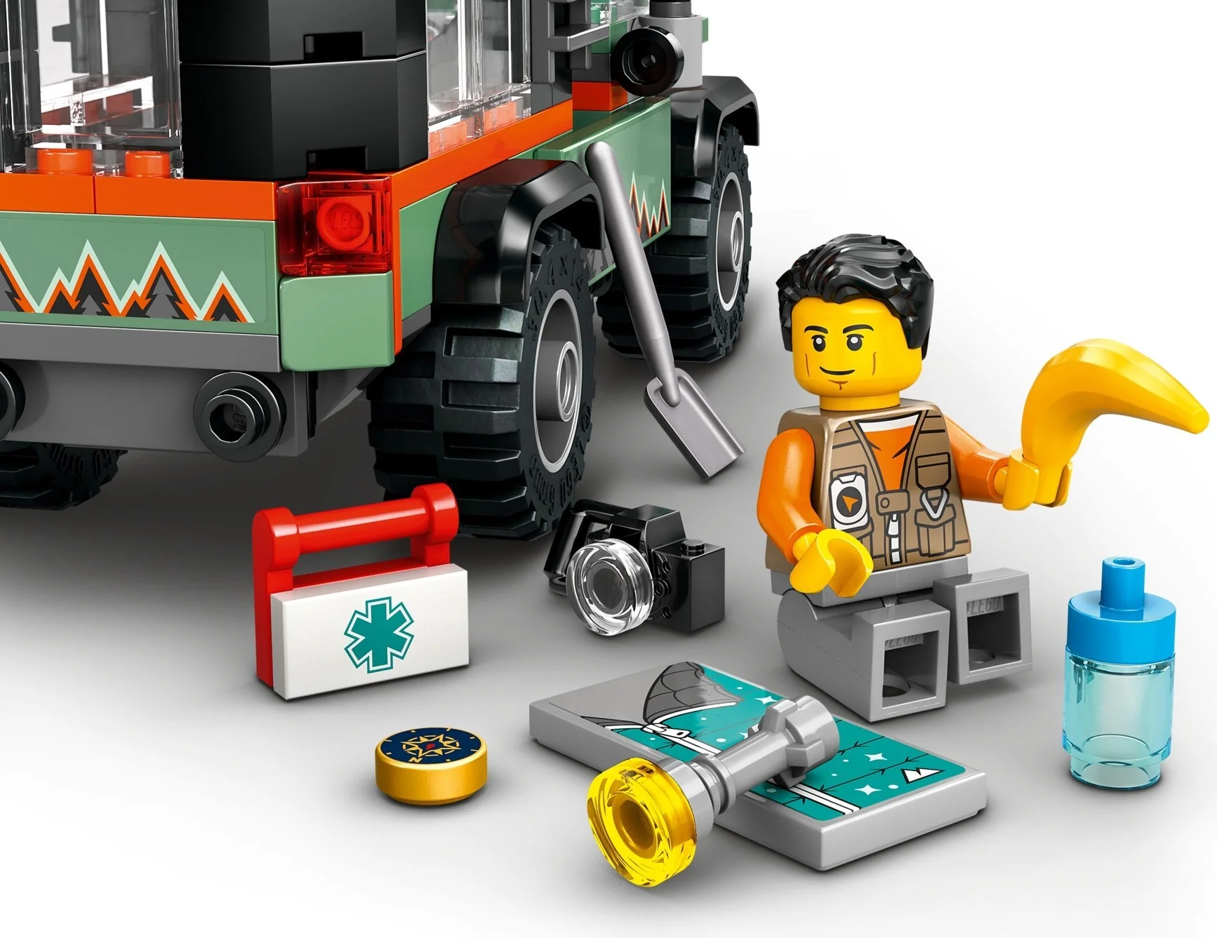 Off Road 4X4 Mountain Truck - Thumbnail 4