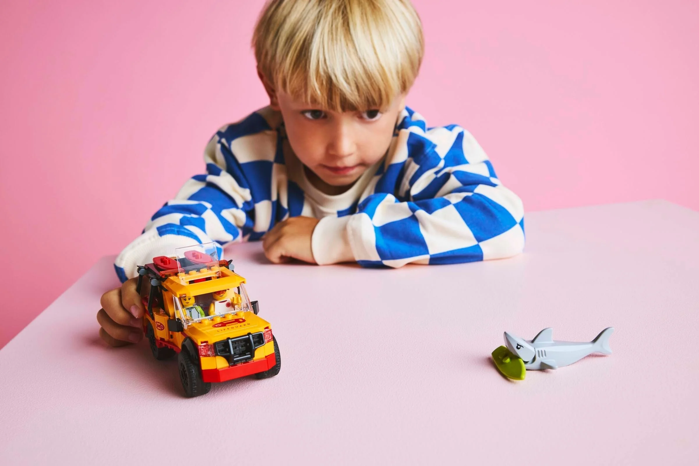 Einsatzfahrzeug der Rettungsschwimmer - Thumbnail 8