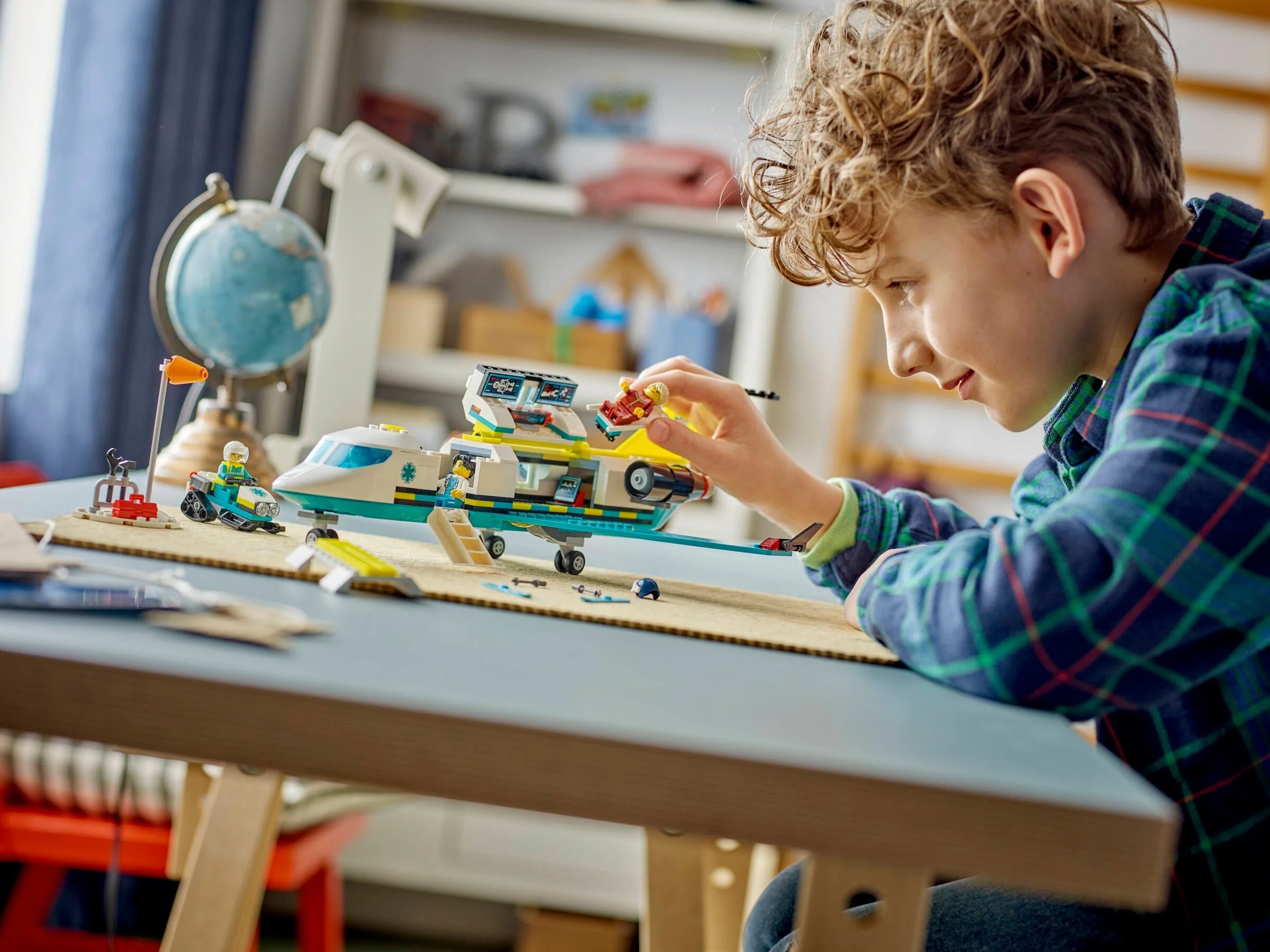 Notfallrettungsflugzeug - Thumbnail 5