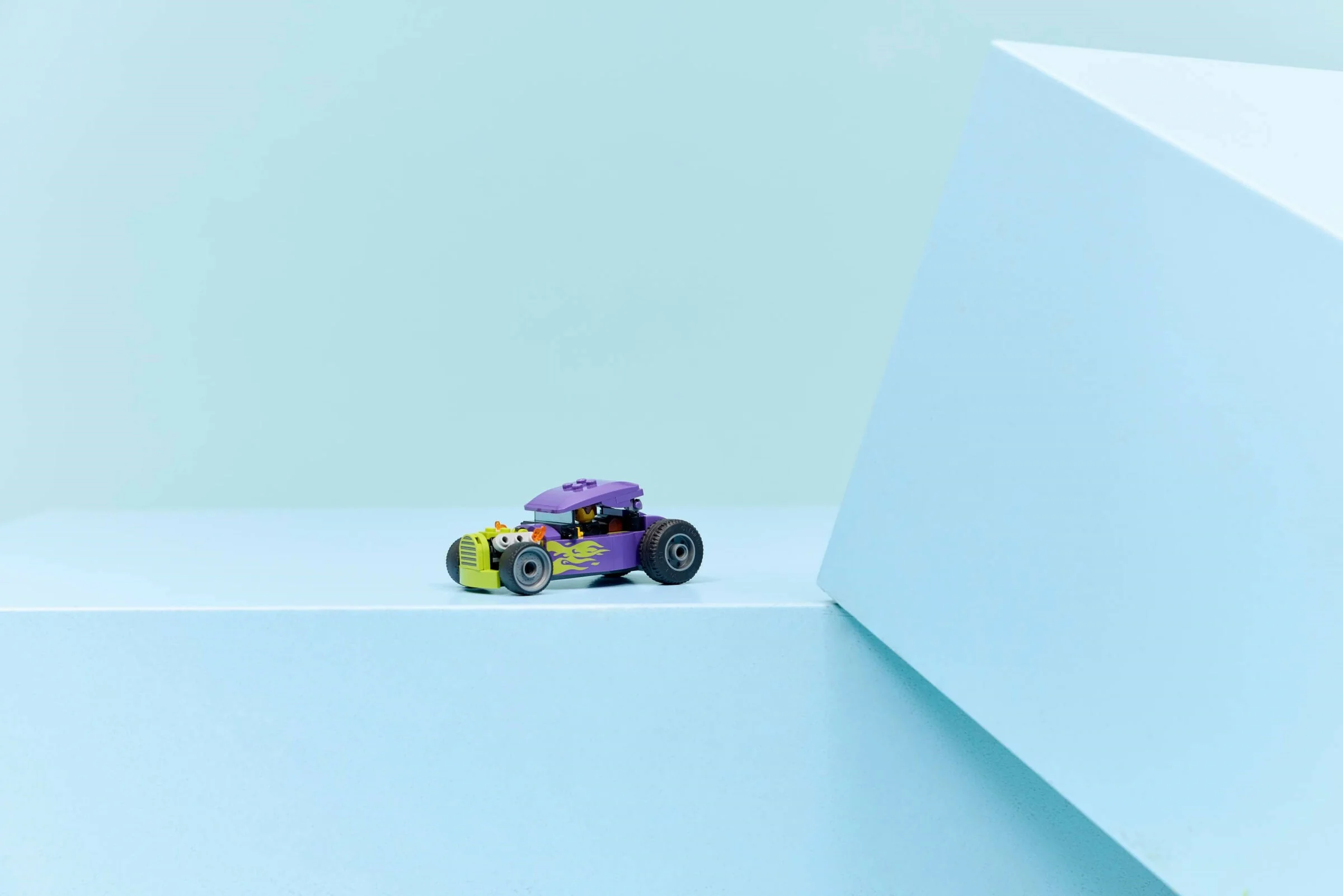 Hot Rod - Thumbnail 8