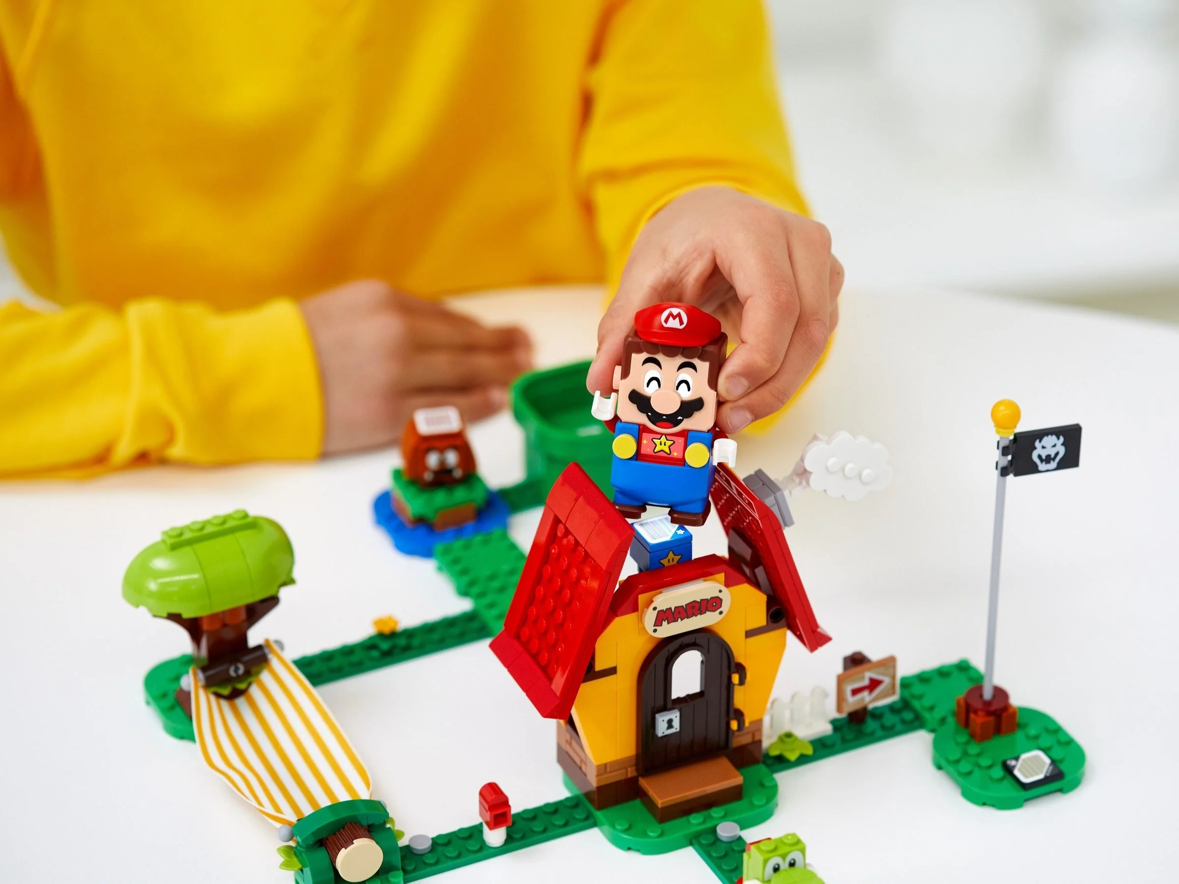 Mario's House & Yoshi Expansion Set - Thumbnail 9