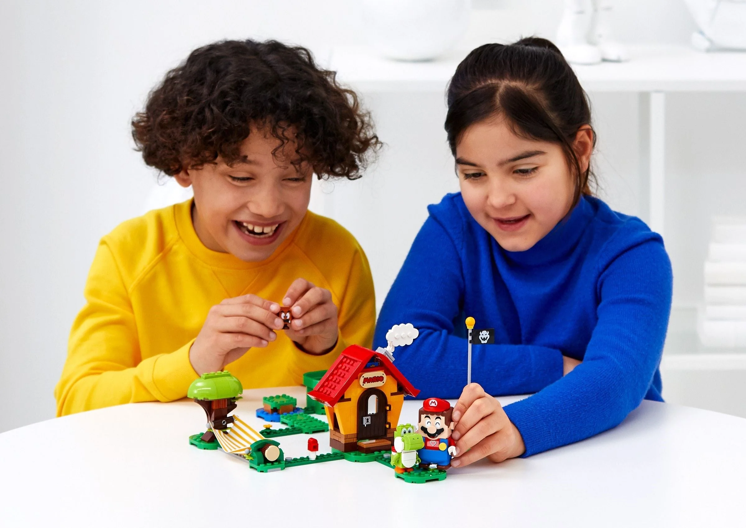Mario's House & Yoshi Expansion Set - Thumbnail 10