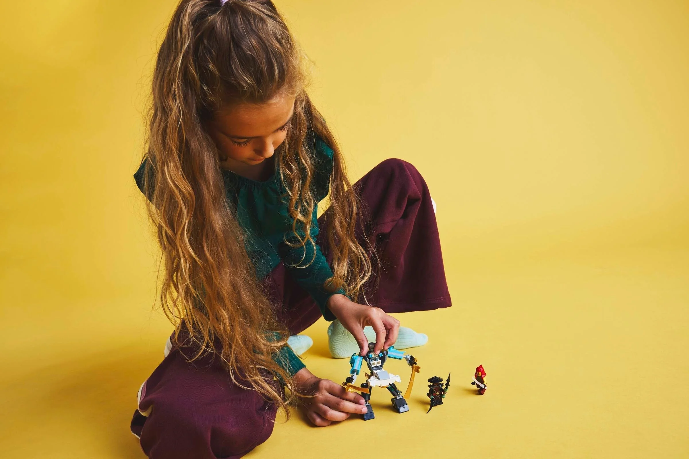 Zanes Action-Mech - Thumbnail 2