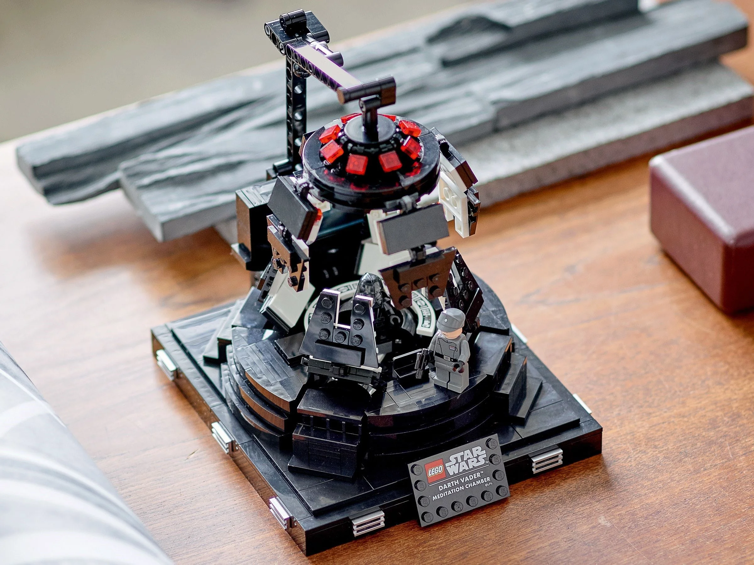 Darth Vader Meditation Chamber - Thumbnail 2