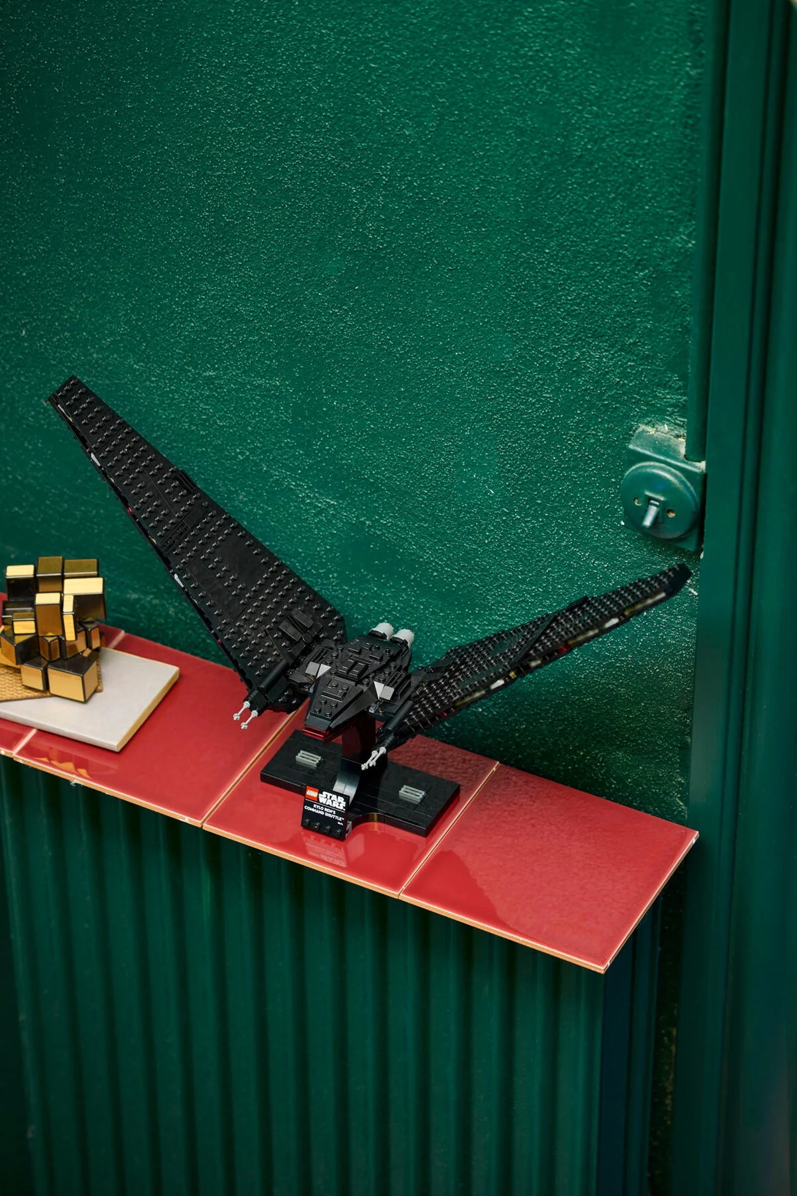 Kylo Rens Kommandoshuttle - Thumbnail 7