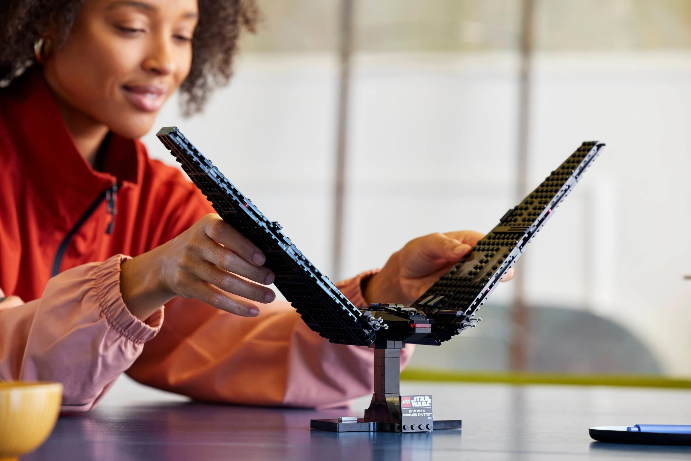 Kylo Rens Kommandoshuttle - Thumbnail 8