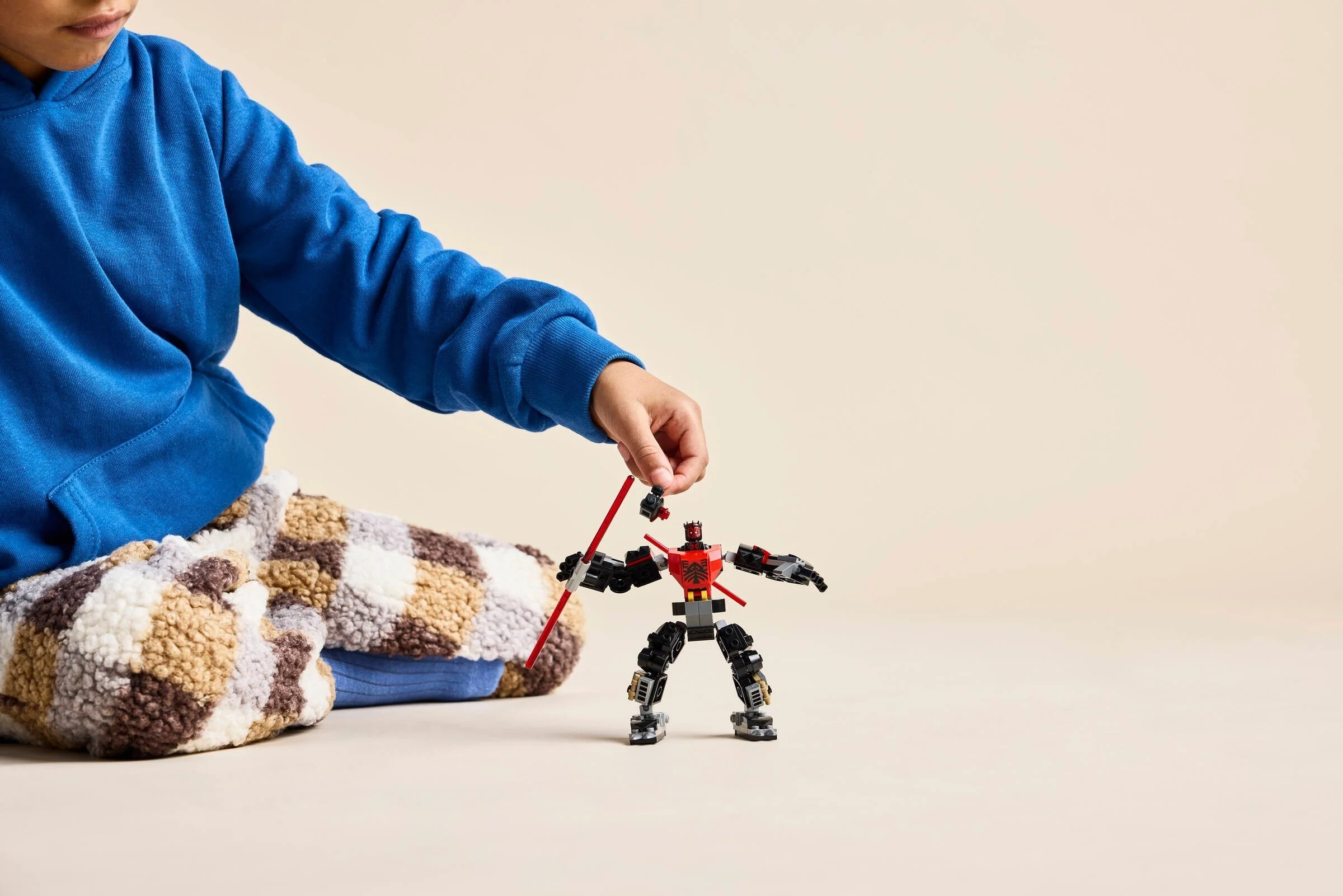 Darth Maul™ Mech - Thumbnail 3