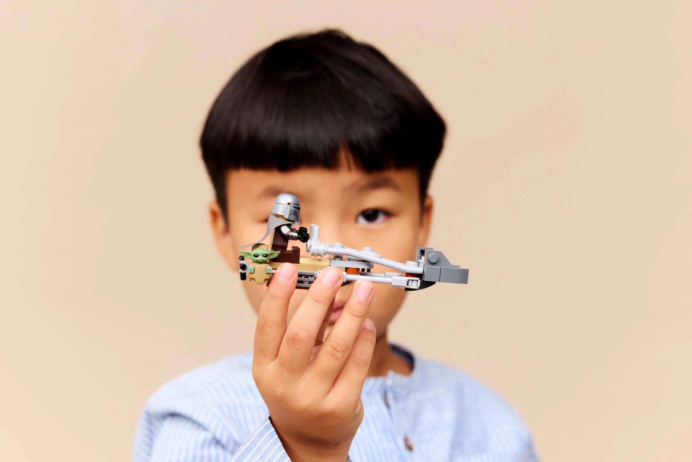 The Mandalorian & Grogu's Speeder Bike - Thumbnail 6