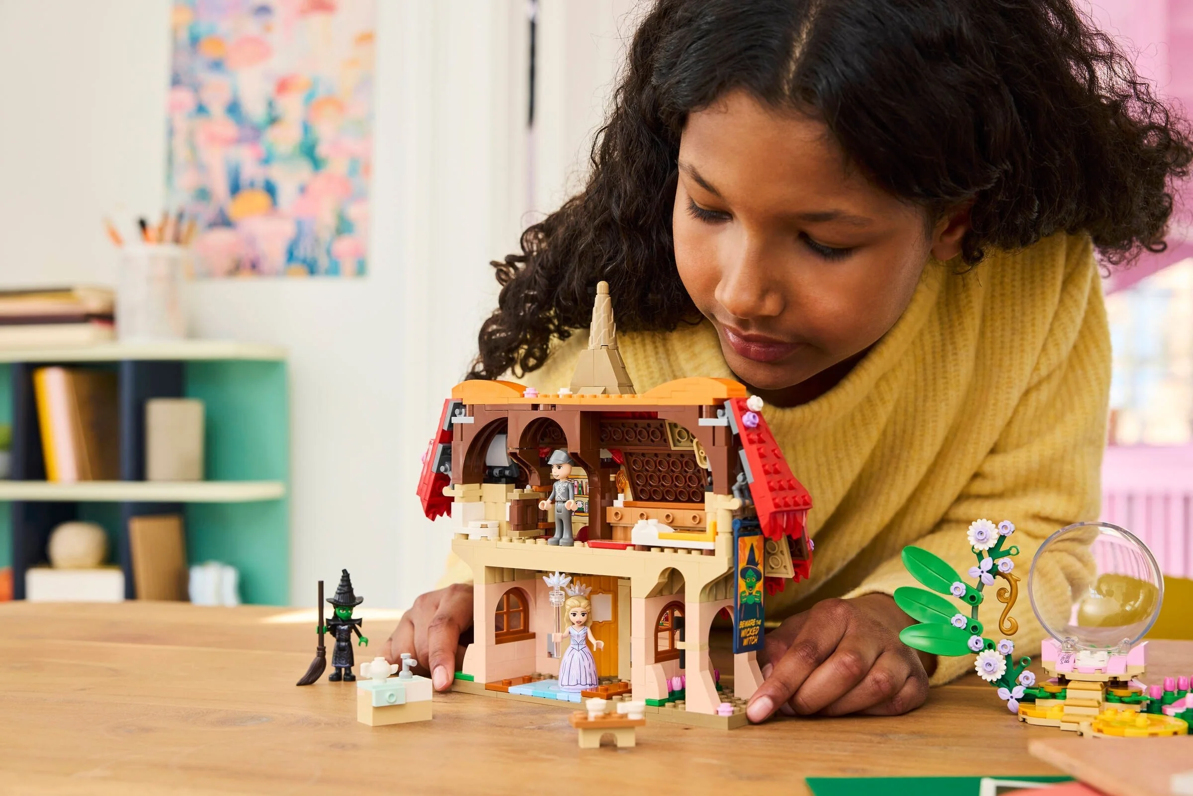 Glinda und Elphaba im Munchkinland - Thumbnail 3