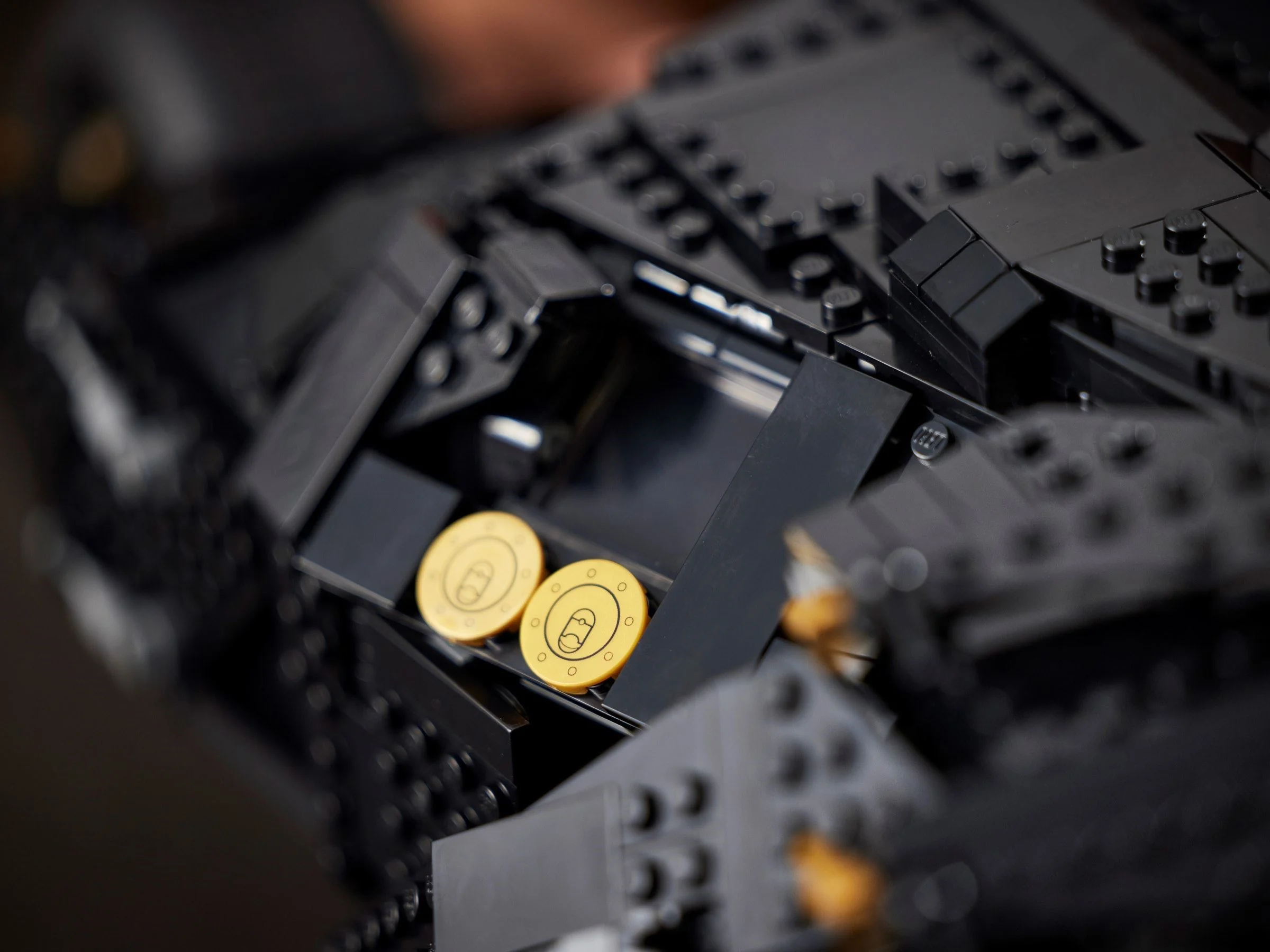 Batmobile Tumbler - Thumbnail 15
