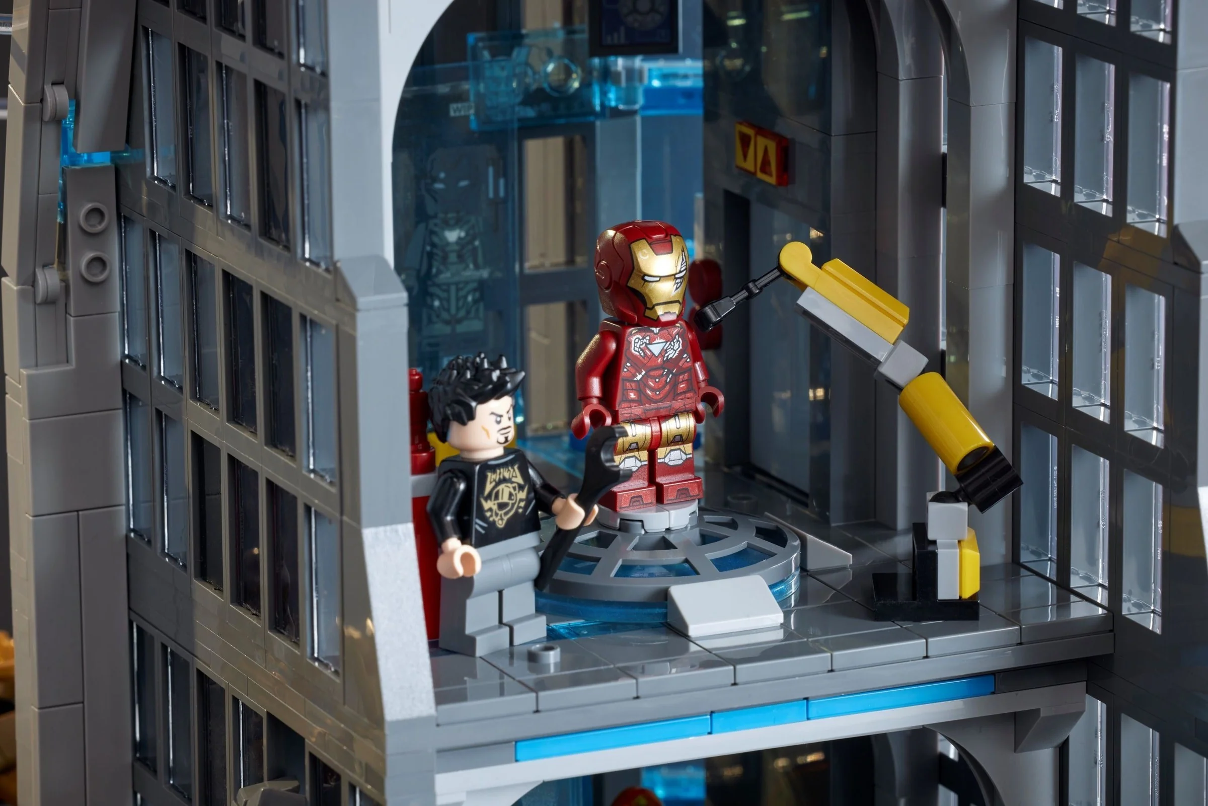 Avengers Tower - Thumbnail 5