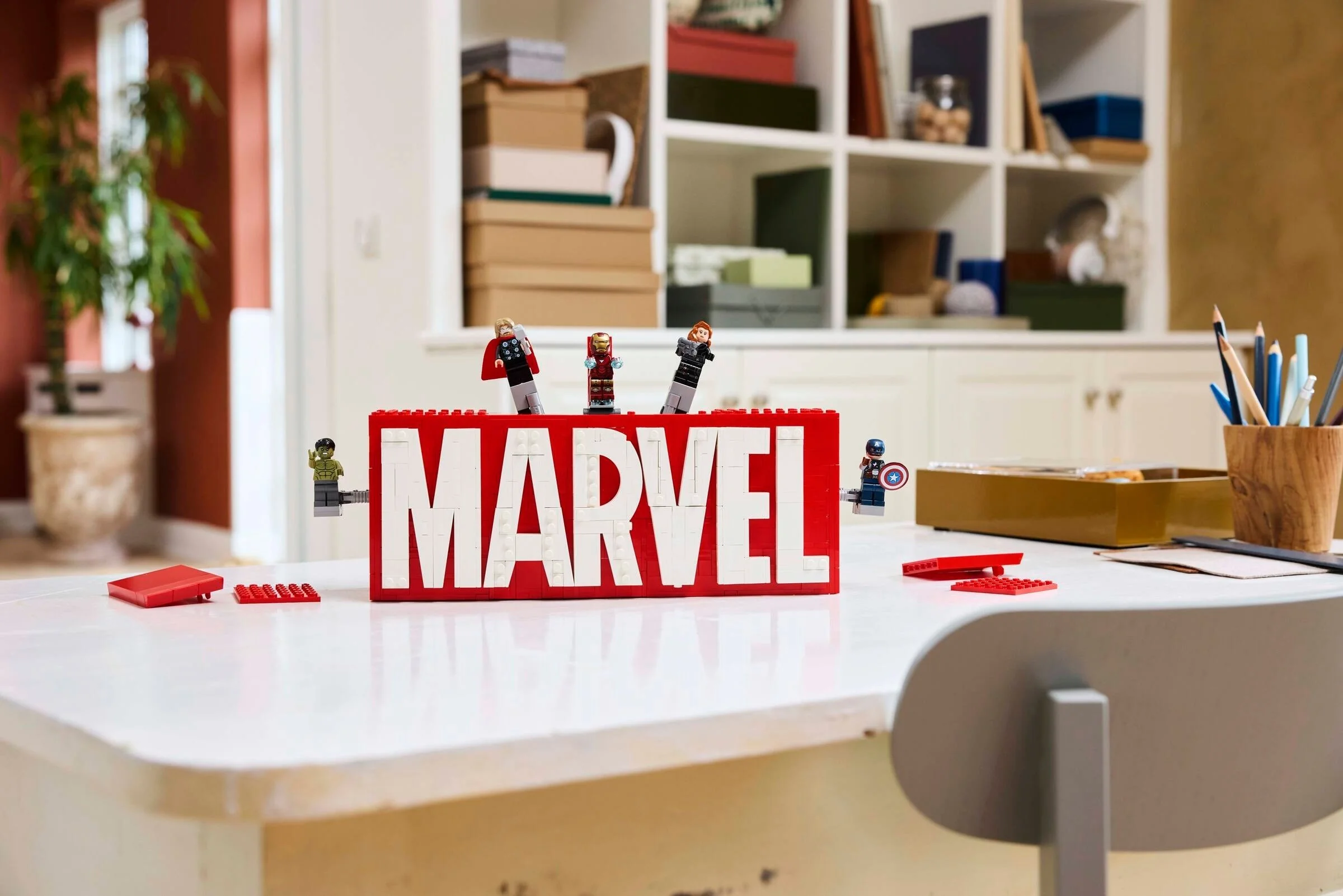 MARVEL Logo & Minifiguren - Thumbnail 8