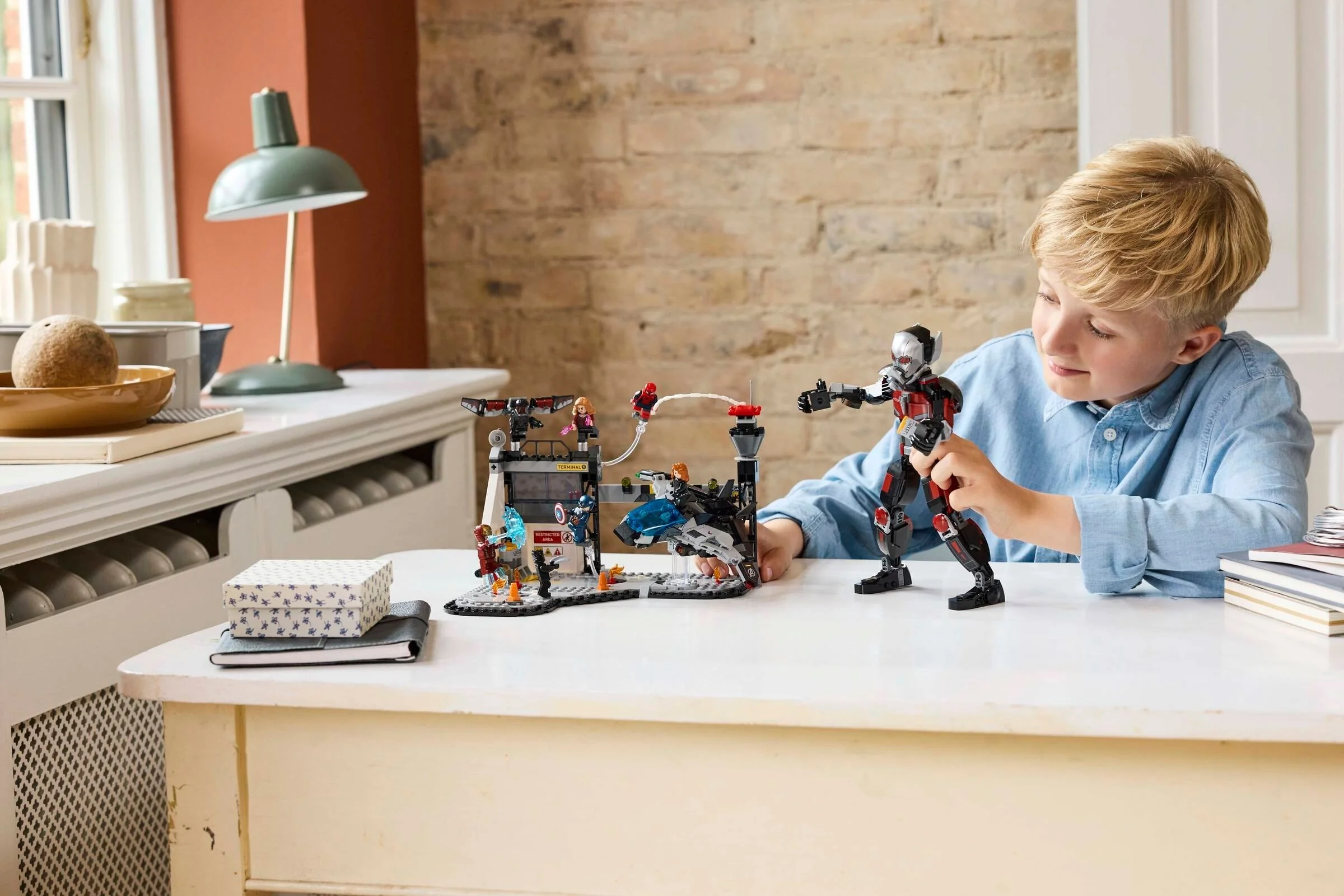 Captain America: Civil War Actionduell - Thumbnail 5