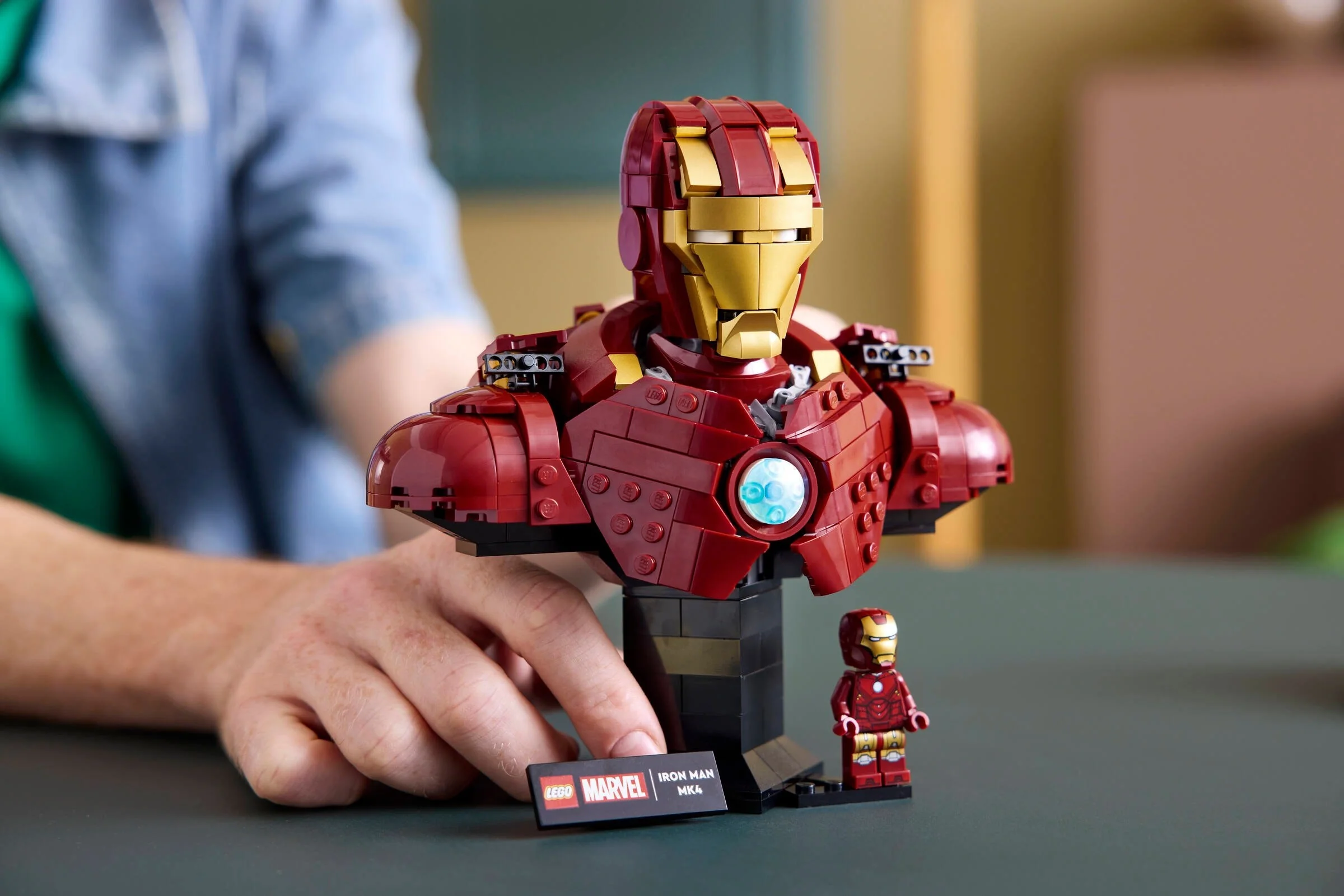 Iron Man Mk4 Bust - Thumbnail 2