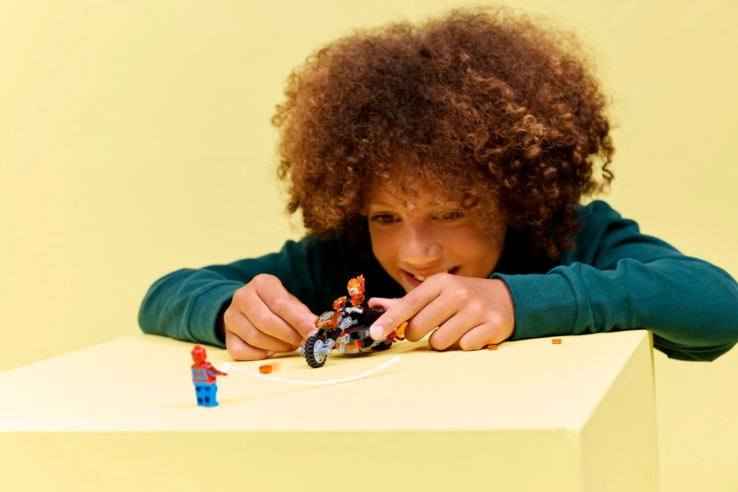 Spider-Man vs. Ghost Rider auf seinem Motorrad - Thumbnail 9