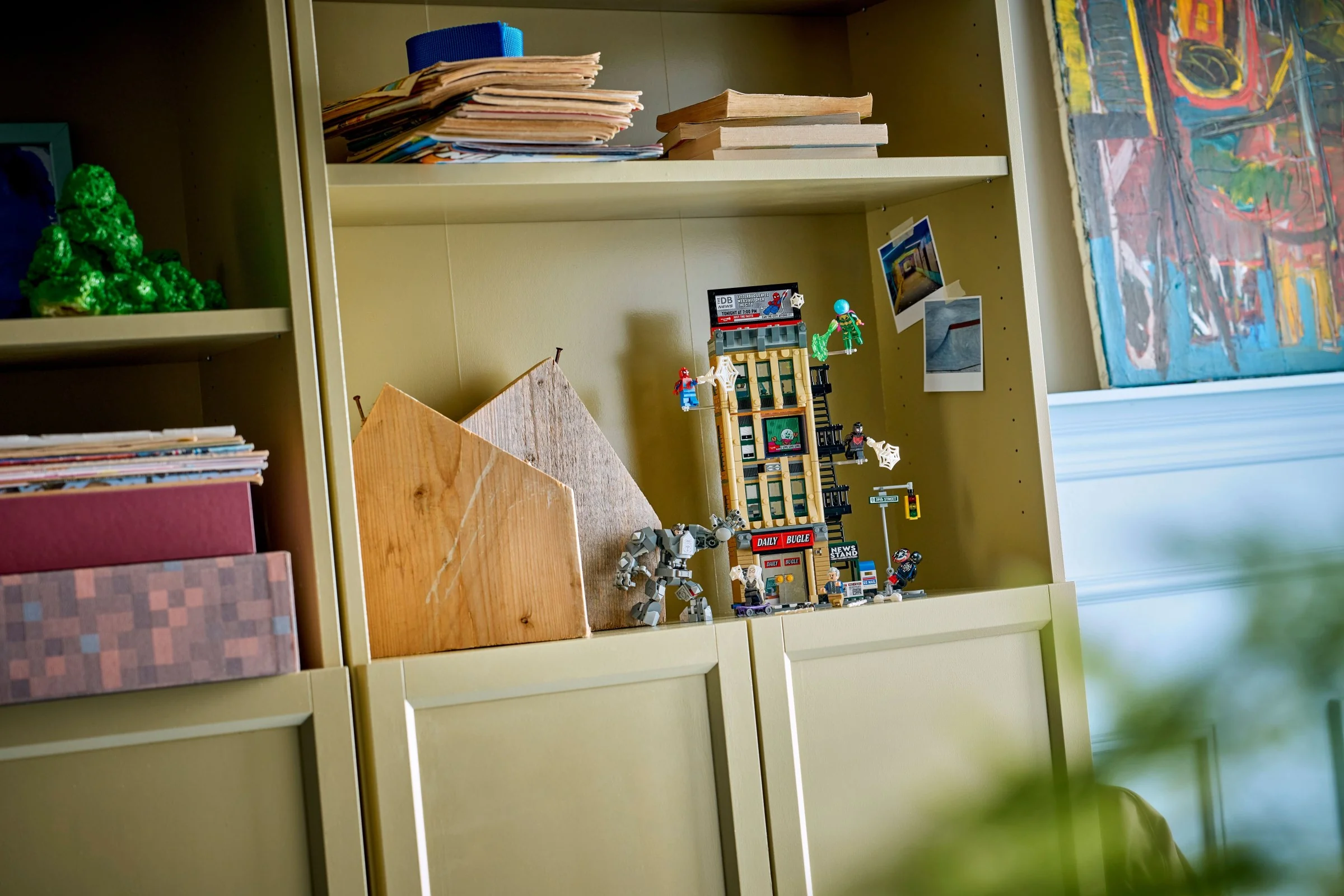 Spider-Man vs. Mysterio: - Thumbnail 18