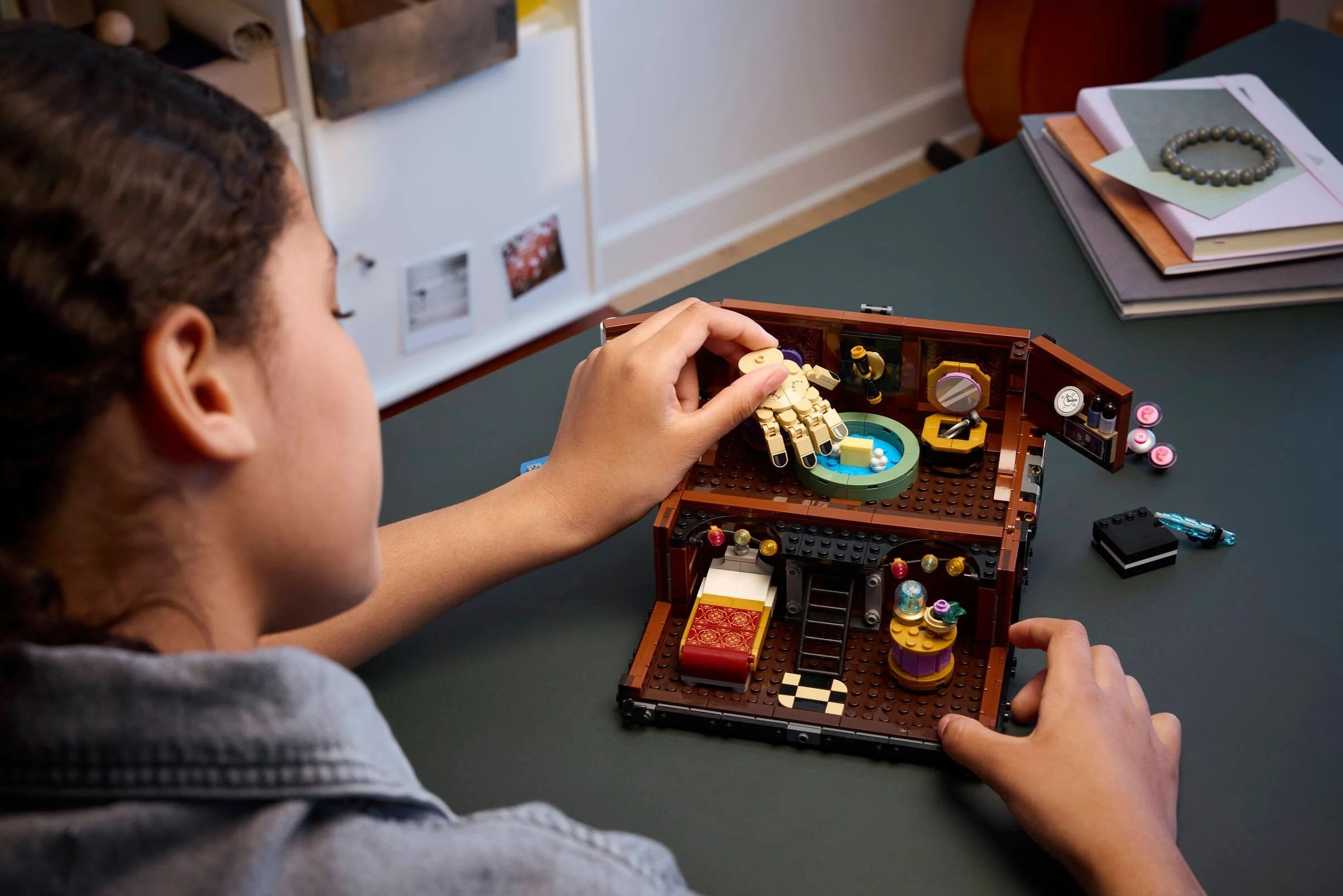 Die Wohnung des Eiskalten Händchens - Thumbnail 2