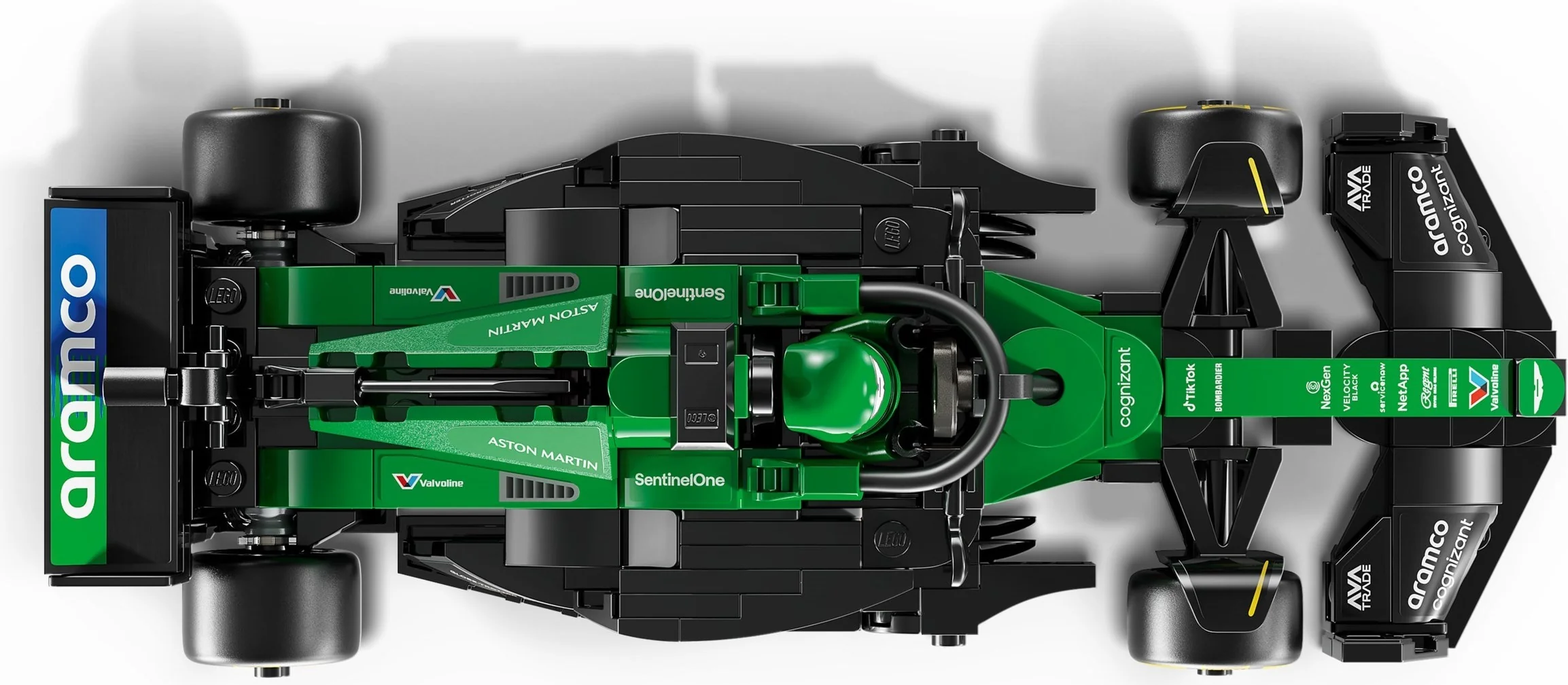 Aston Martin Aramco F1® AMR24 Rennauto - Thumbnail 3