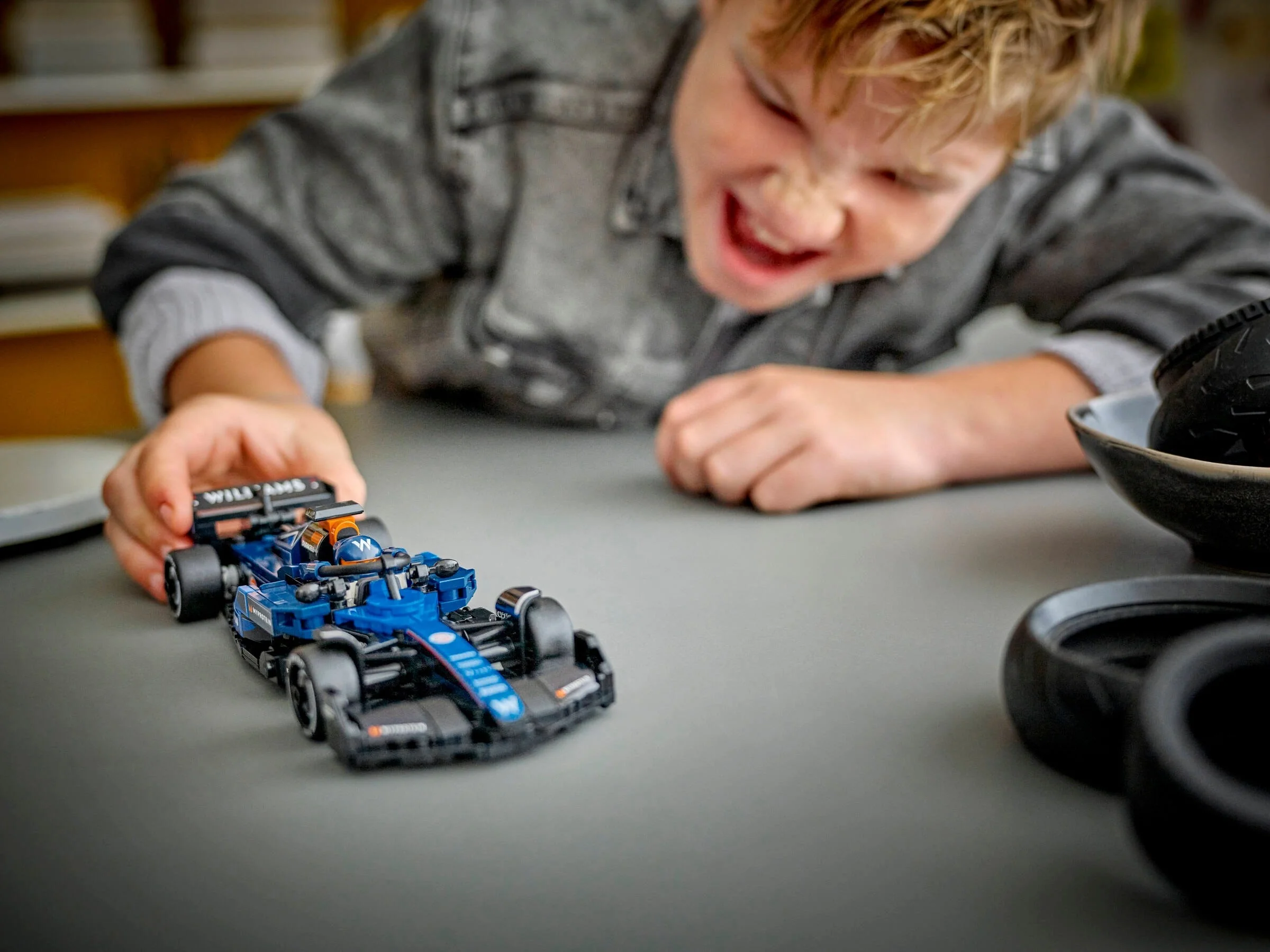 Williams Racing FW46 F1® Rennauto - Thumbnail 5